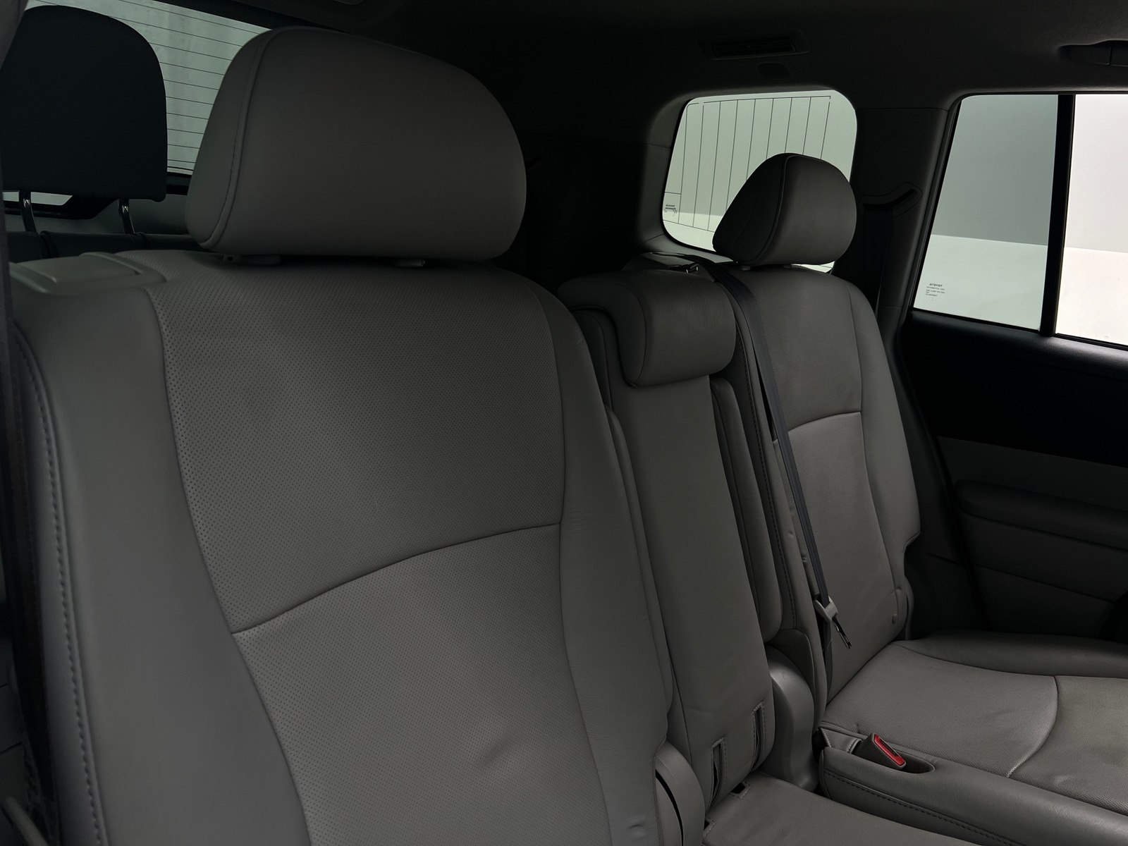 Thumbnail: 2012 Toyota Highlander - 5
