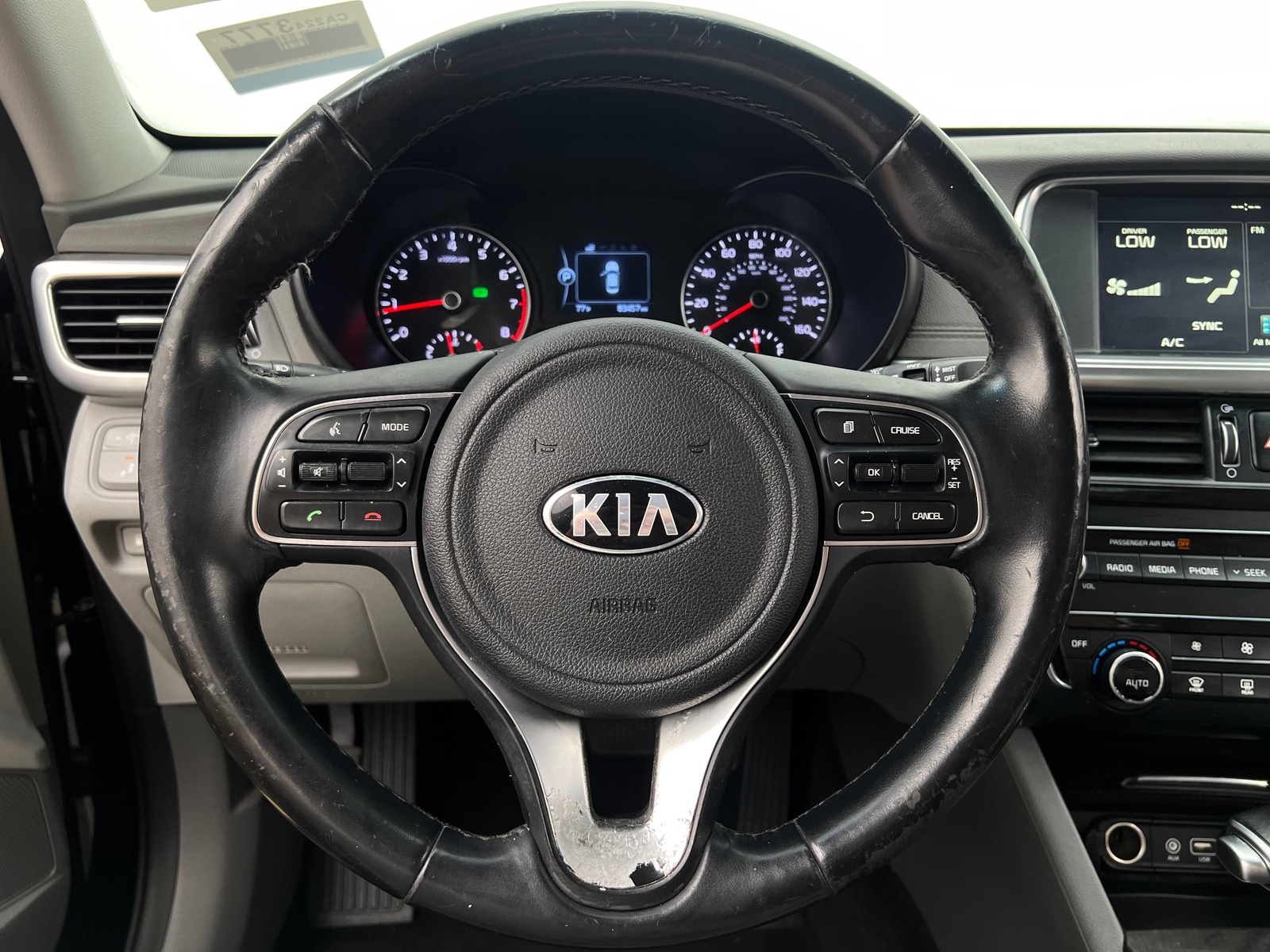 Thumbnail: 2016 Kia Optima - 4