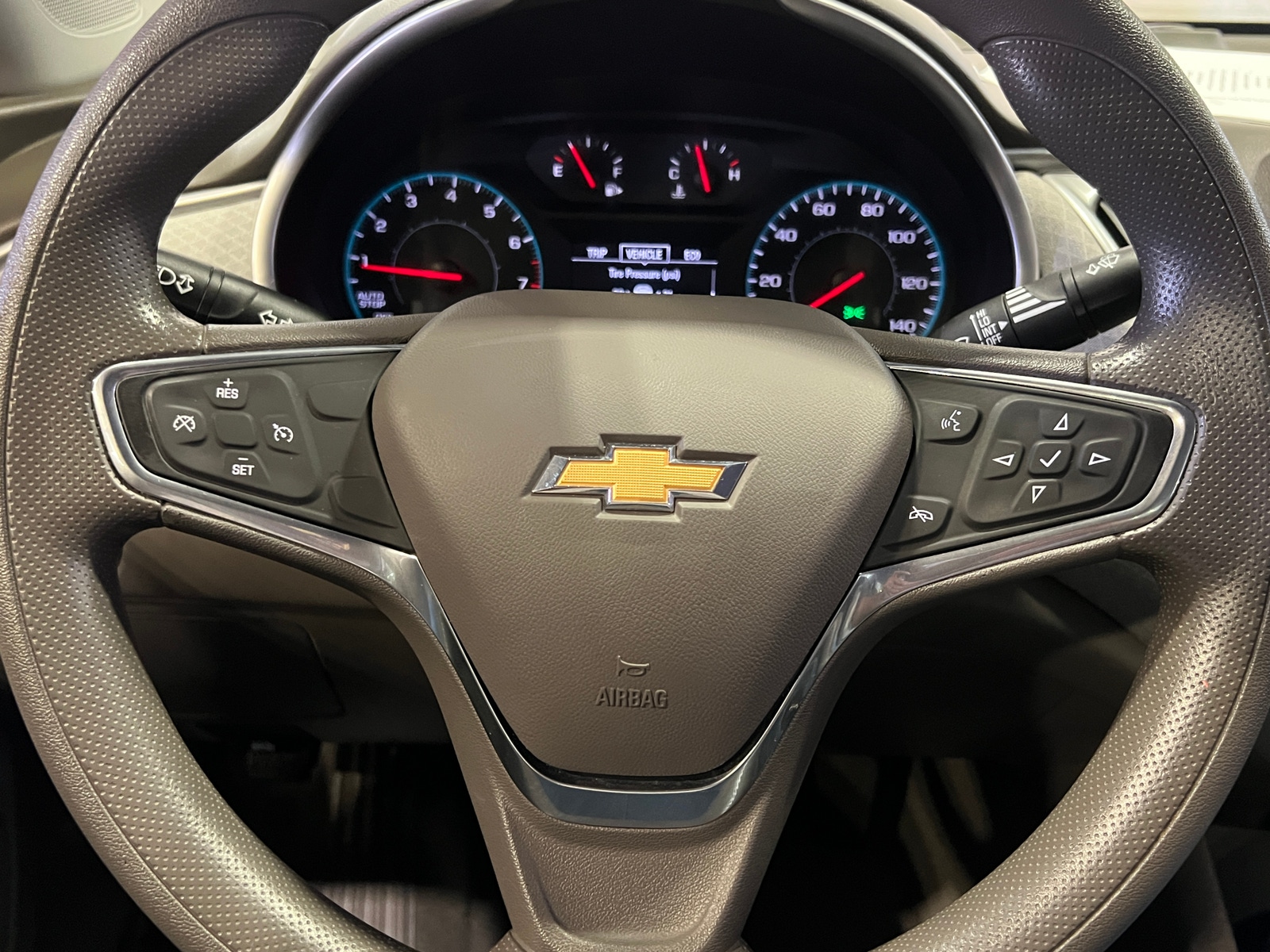 Thumbnail: 2020 Chevrolet Malibu - 5