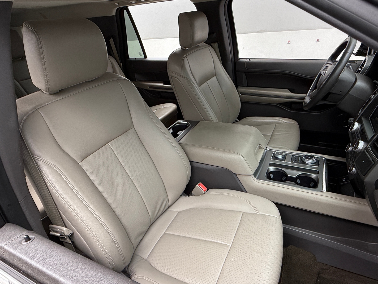 Thumbnail: 2020 Ford Expedition MAX - 2