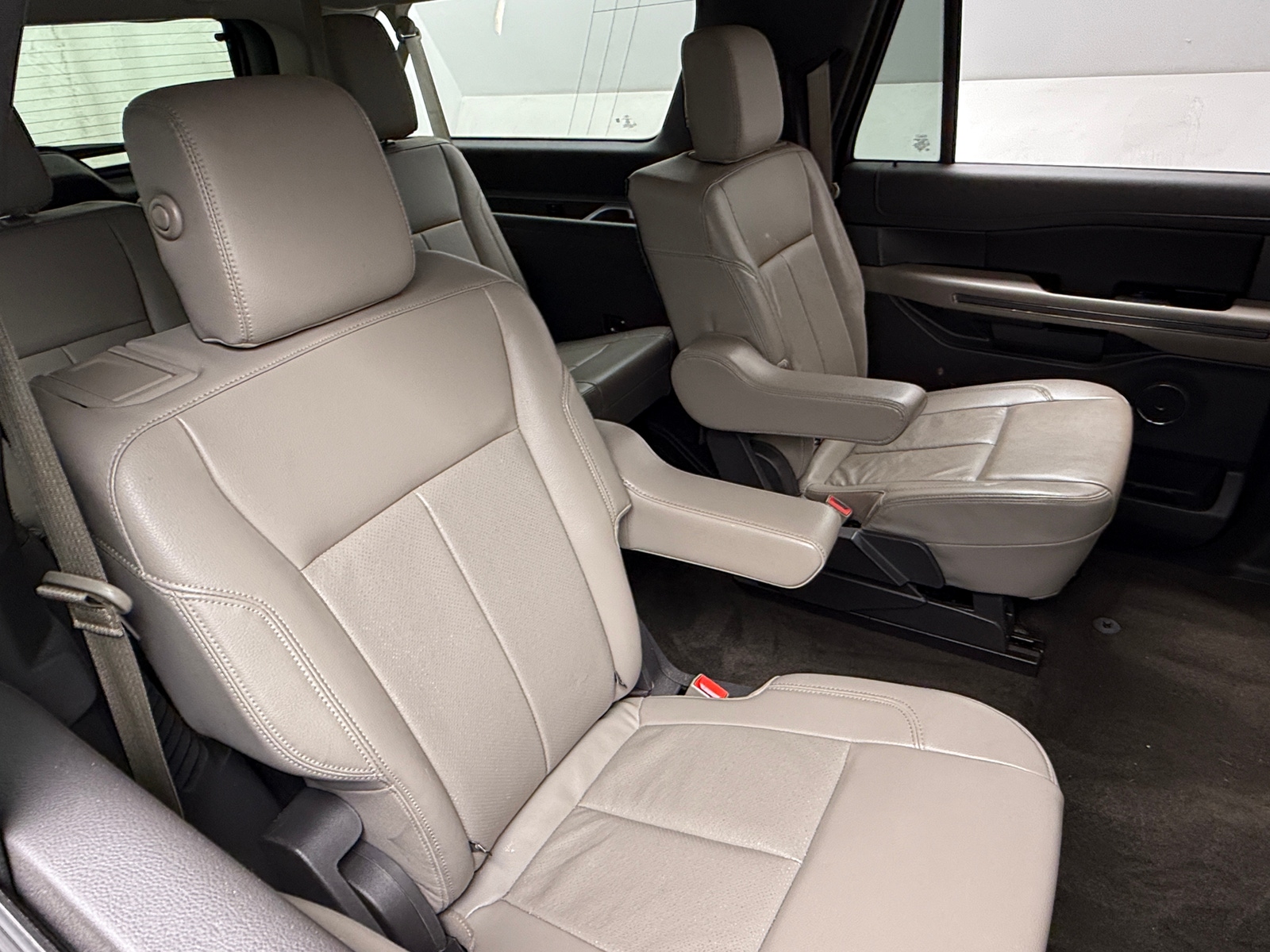 Thumbnail: 2020 Ford Expedition MAX - 6