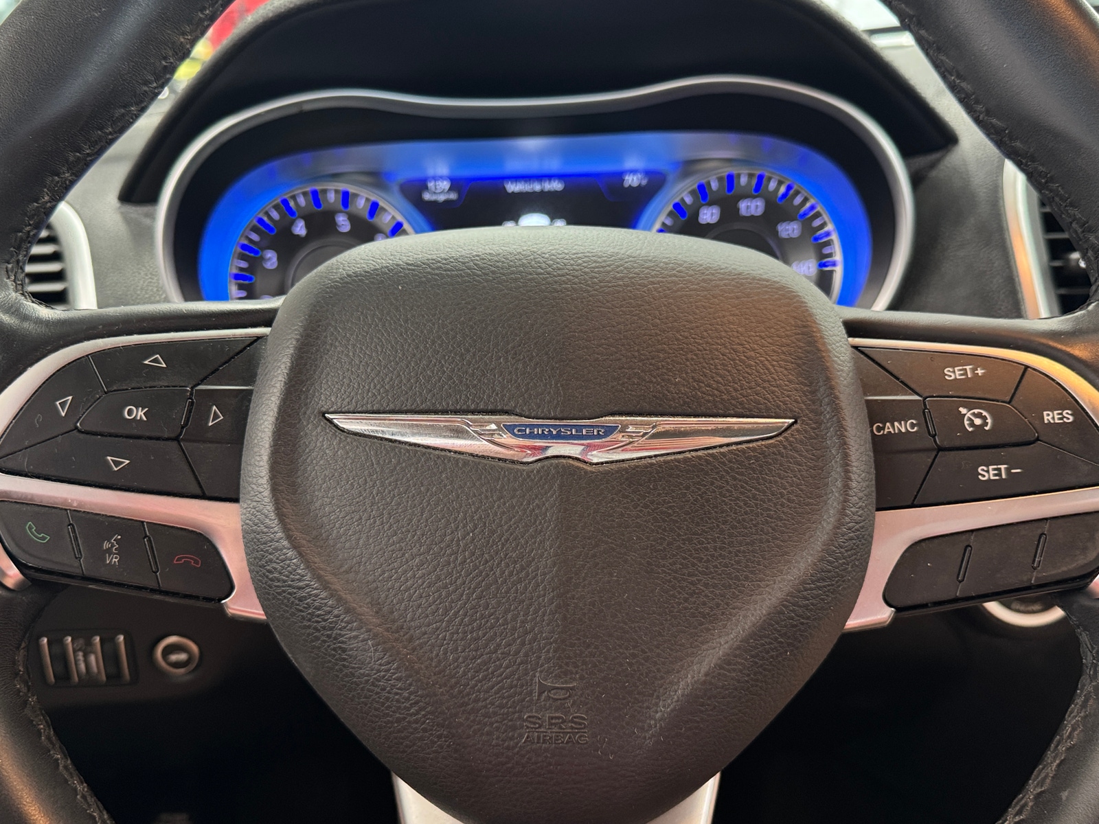 Thumbnail: 2016 Chrysler 300 - 4