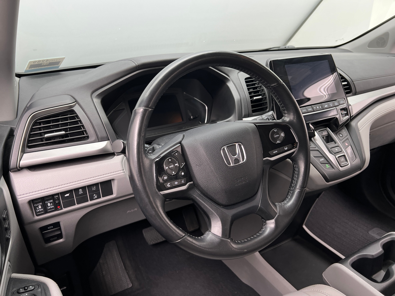 Thumbnail: 2018 Honda Odyssey - 4
