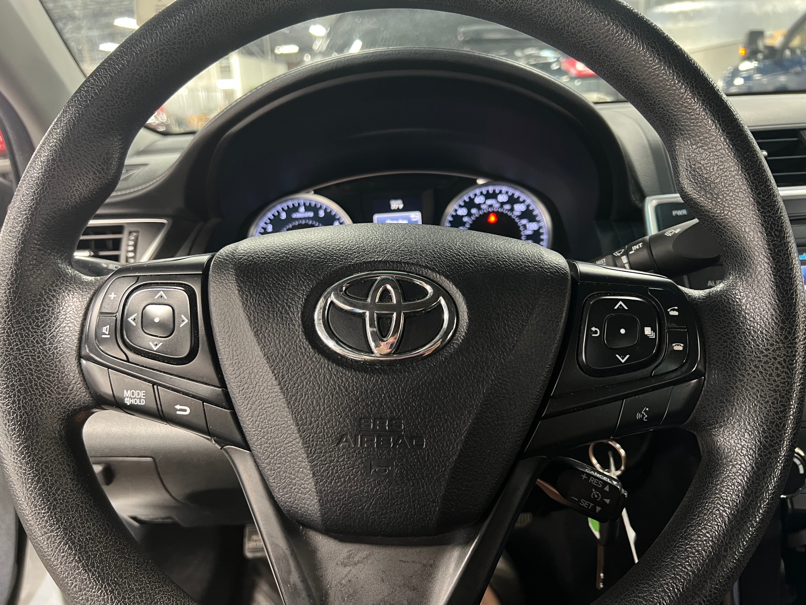Thumbnail: 2016 Toyota Camry - 5