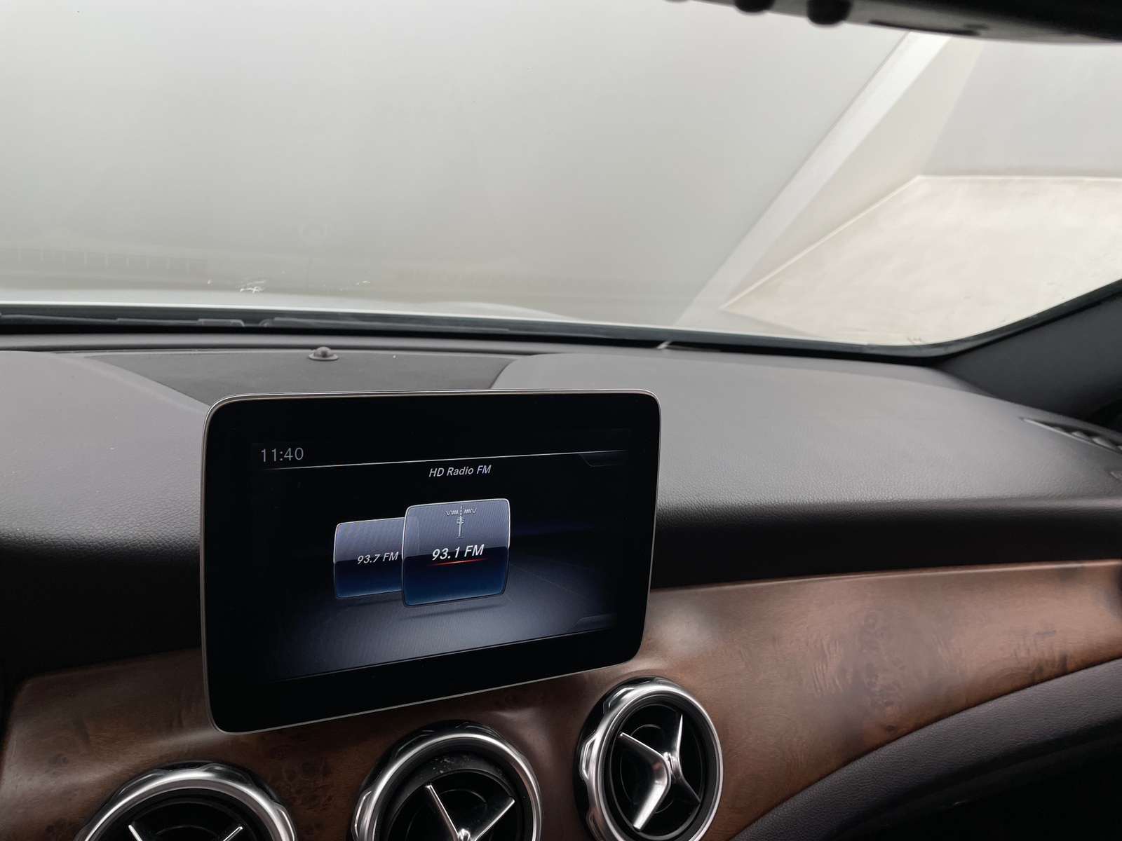 Thumbnail: 2019 Mercedes-Benz GLA - 3