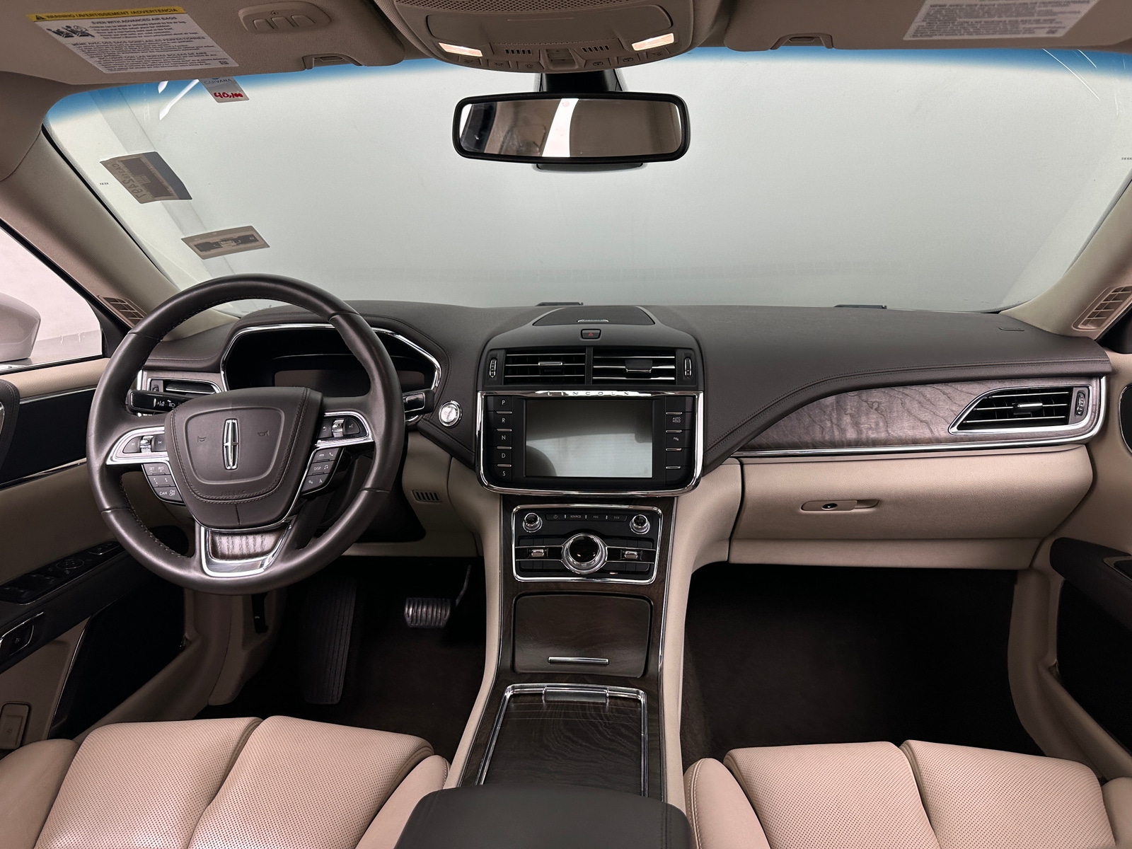 Thumbnail: 2019 Lincoln Continental - 2