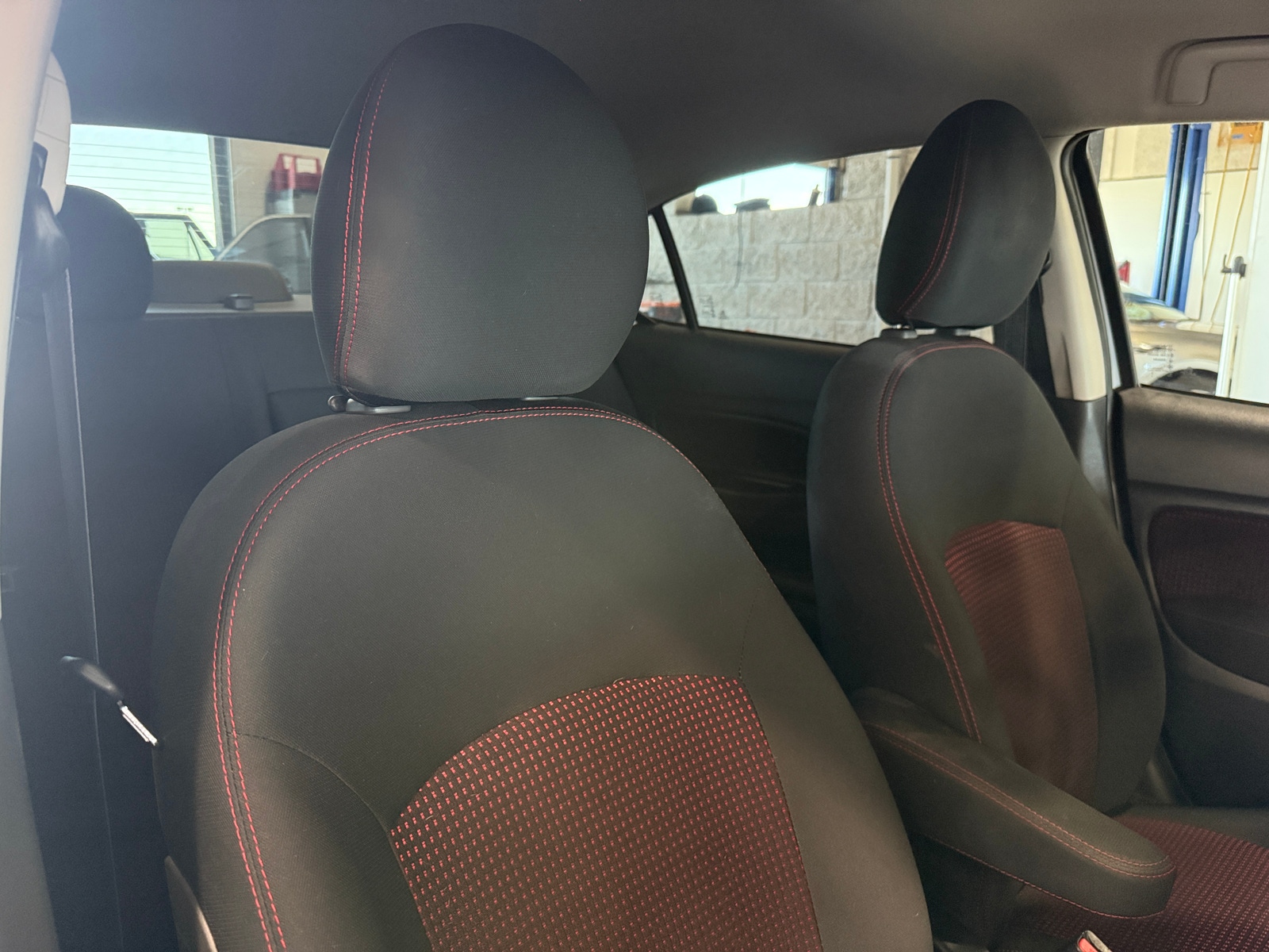 Thumbnail: 2024 Mitsubishi Mirage G4 - 2