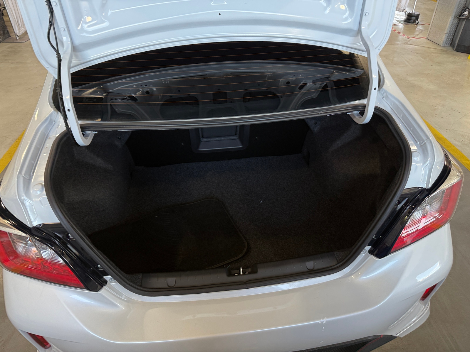Thumbnail: 2024 Mitsubishi Mirage G4 - 7