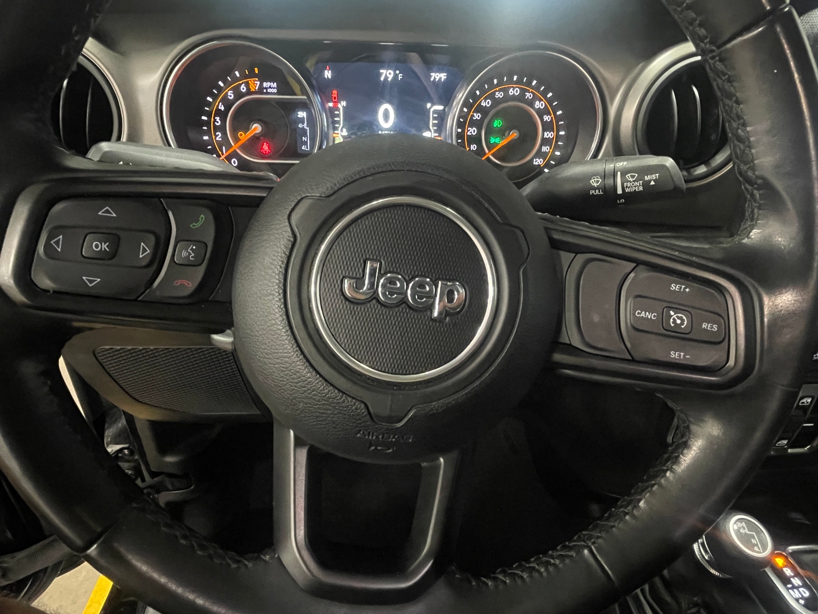 Thumbnail: 2022 Jeep Gladiator - 5