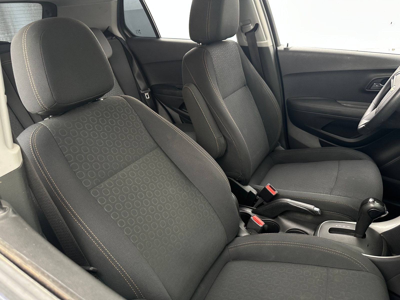 Thumbnail: 2018 Chevrolet Trax - 2
