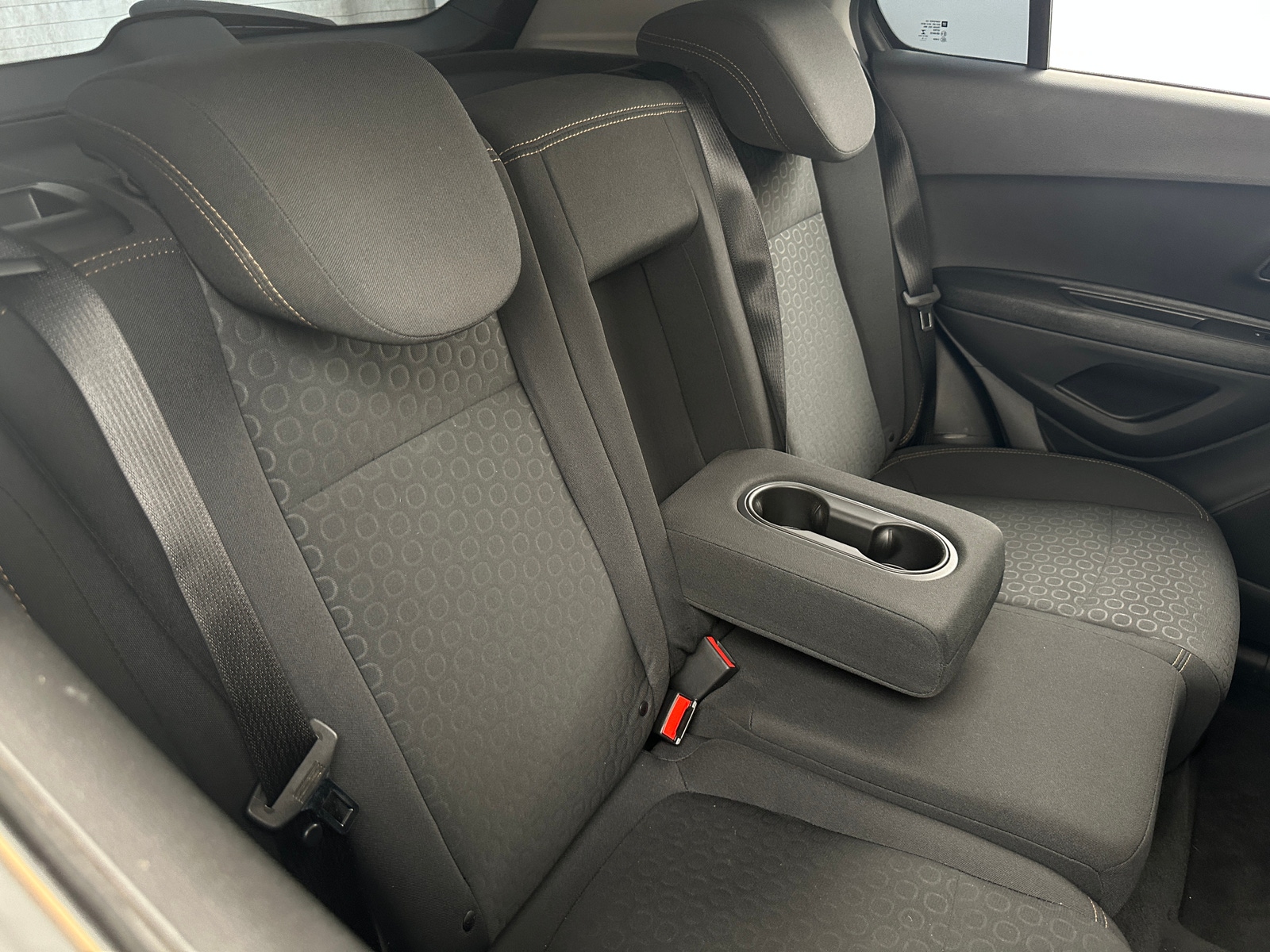 Thumbnail: 2018 Chevrolet Trax - 6