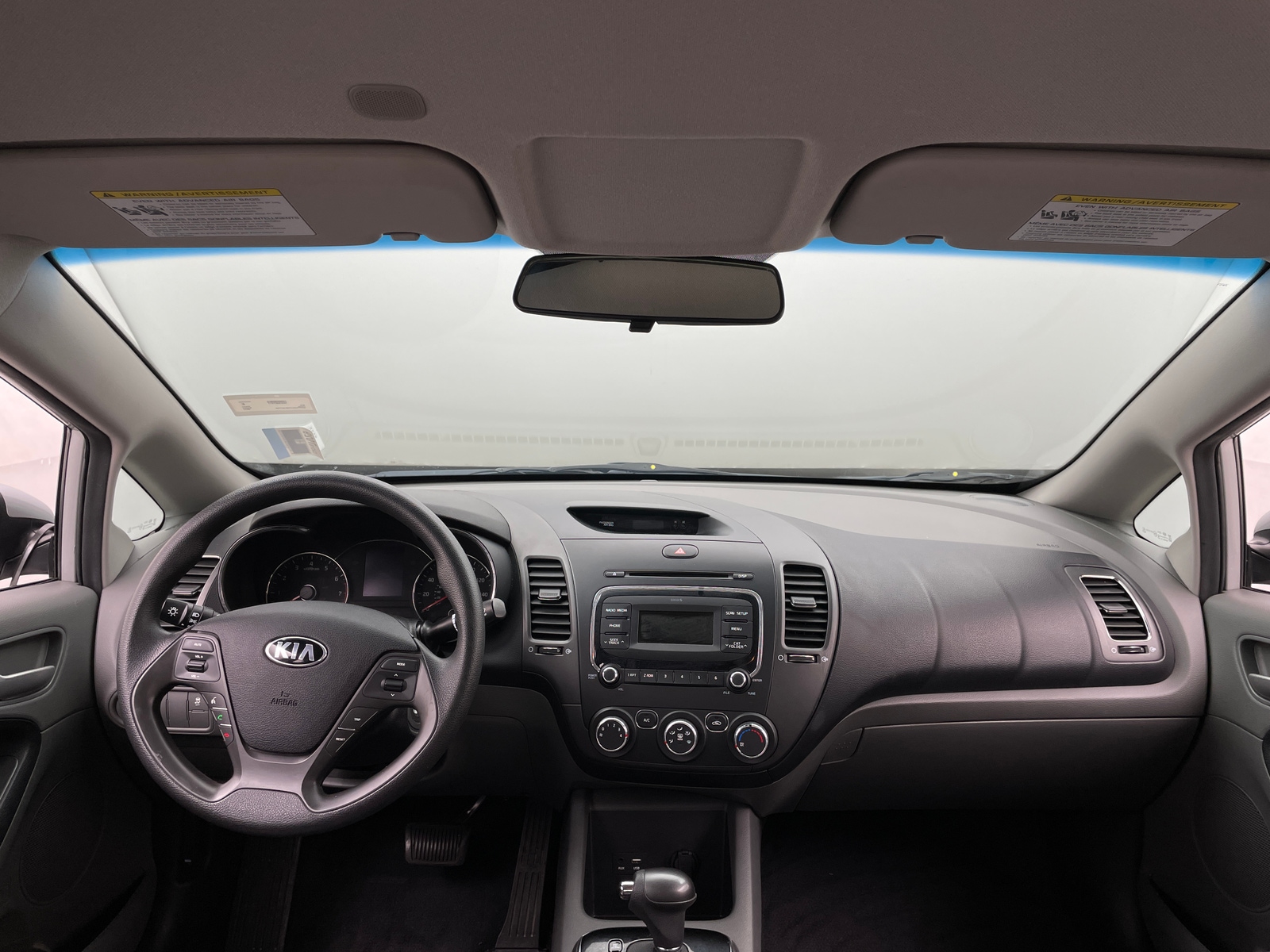 Thumbnail: 2017 Kia Forte - 3