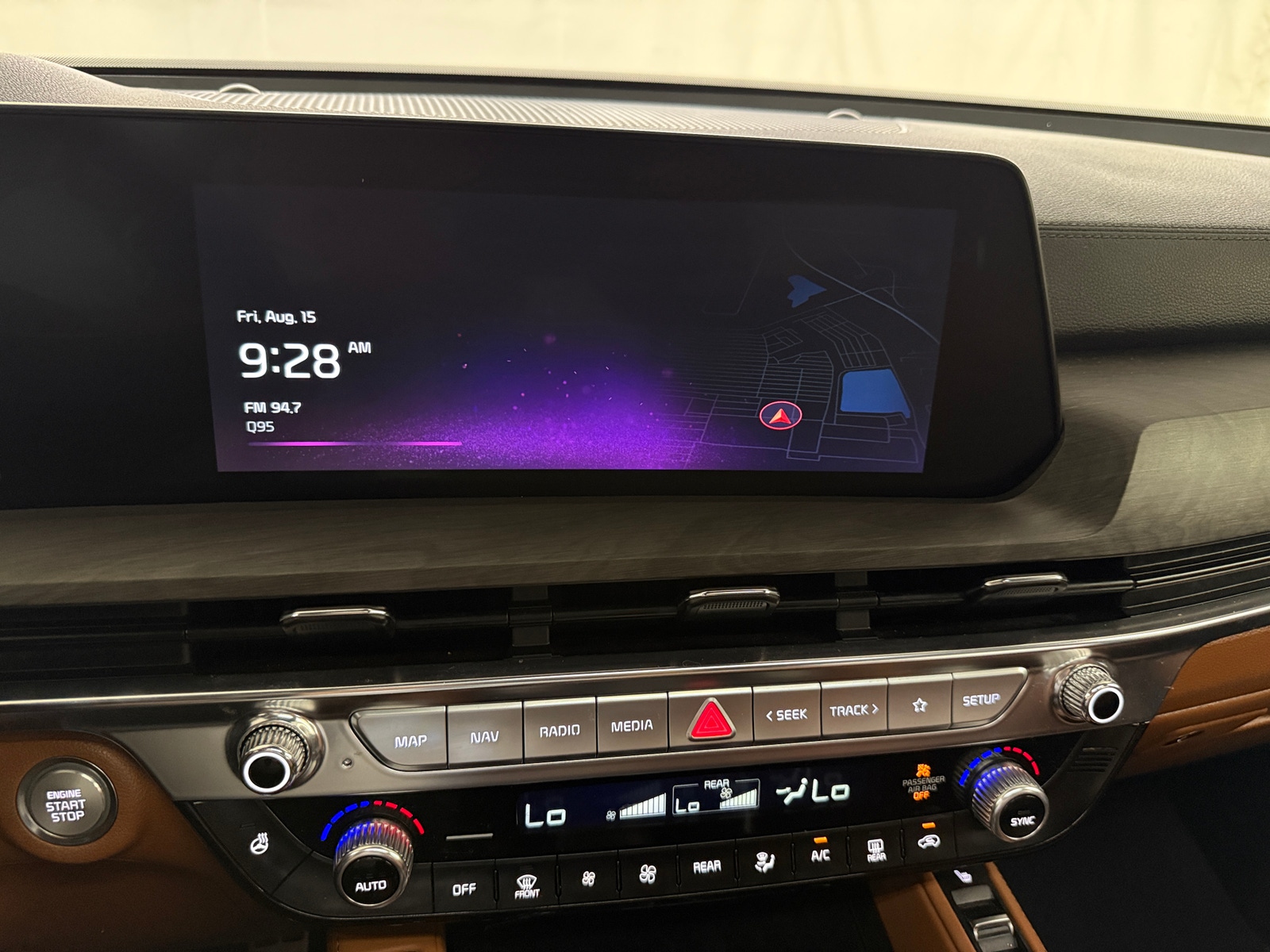 Thumbnail: 2023 Kia Telluride - 3