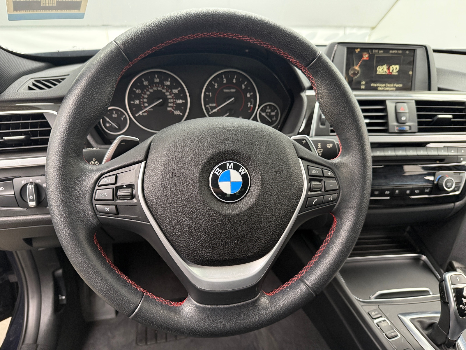Thumbnail: 2016 BMW 3 Series - 4