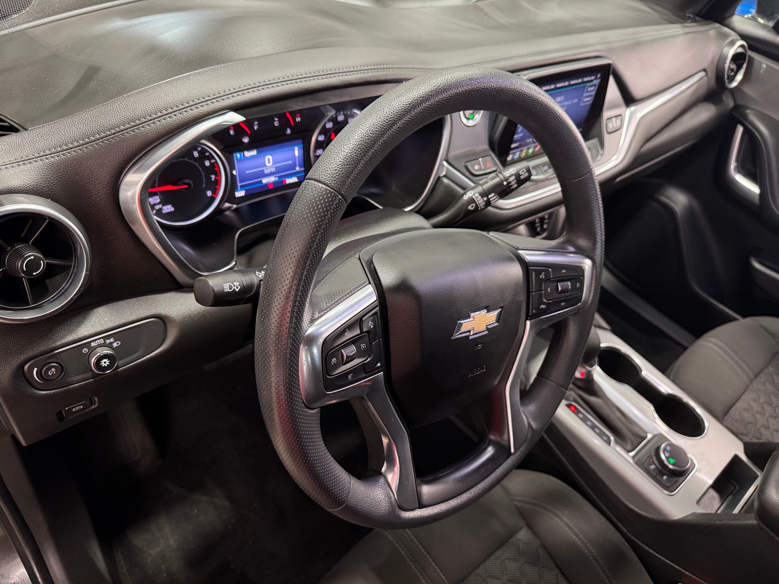 Thumbnail: 2021 Chevrolet Blazer - 3