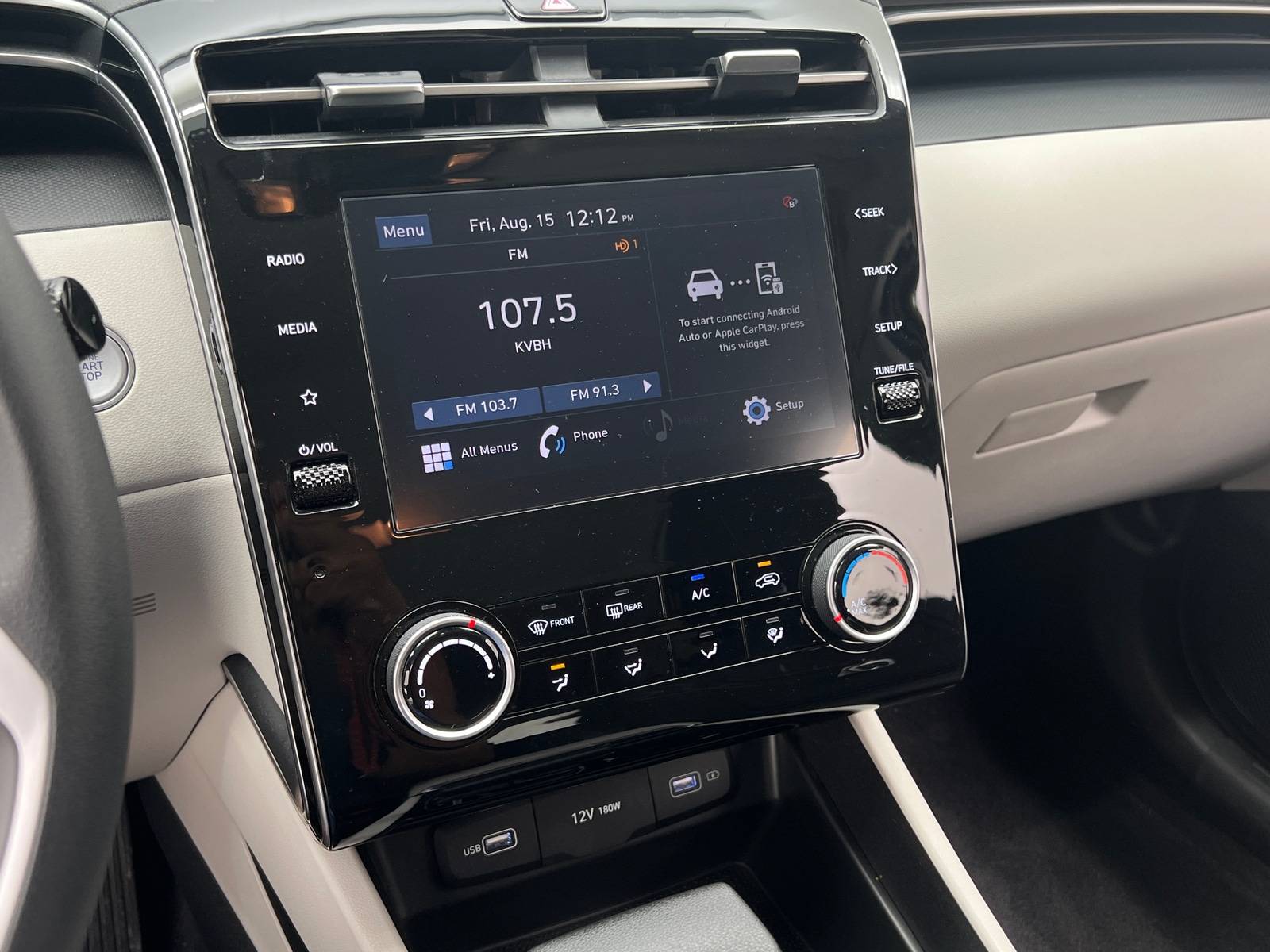 Thumbnail: 2022 Hyundai Tucson - 4