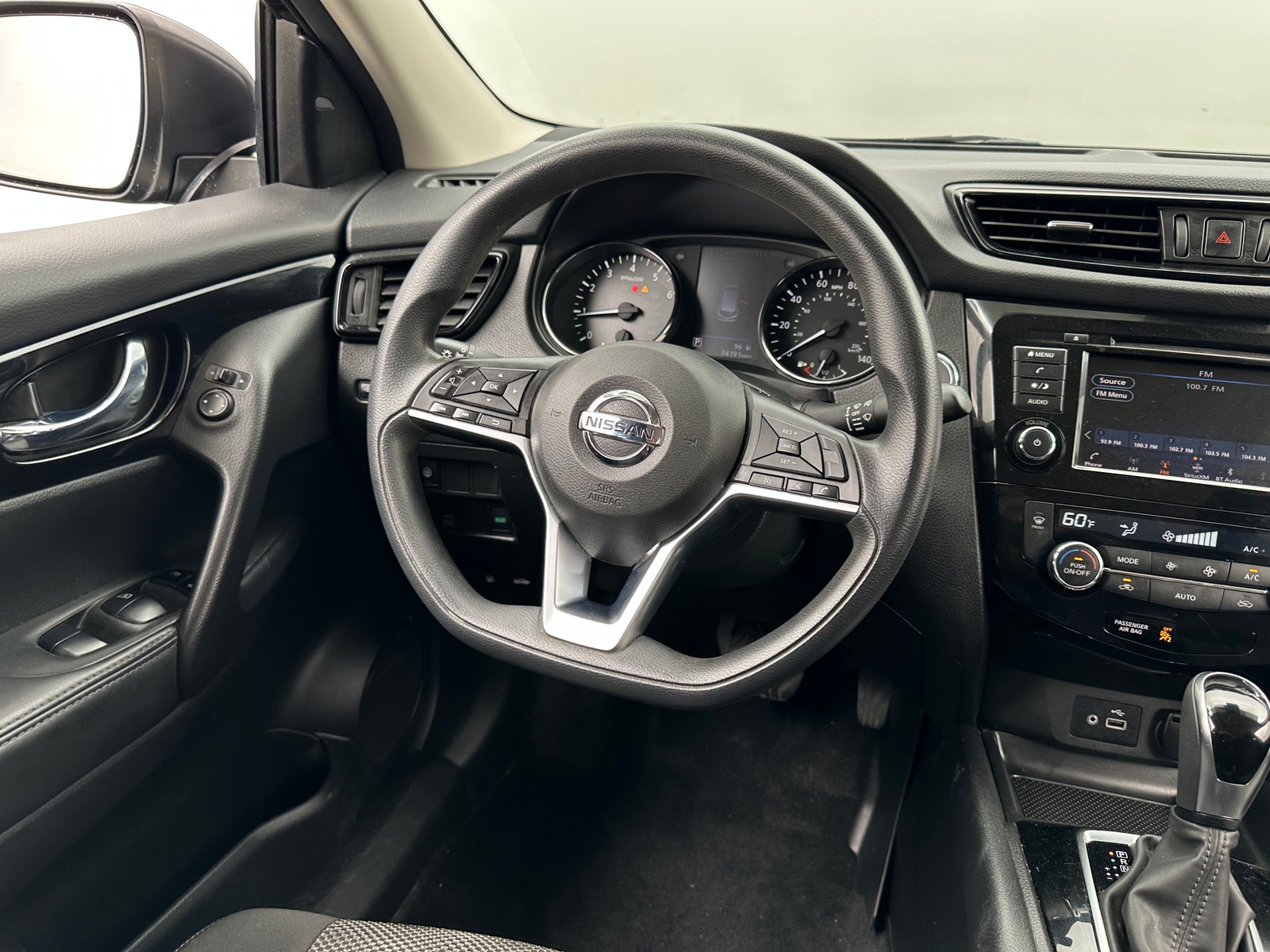 Thumbnail: 2019 Nissan Rogue Sport - 5