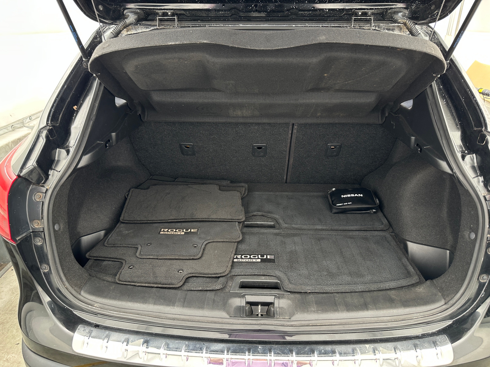 Thumbnail: 2019 Nissan Rogue Sport - 7