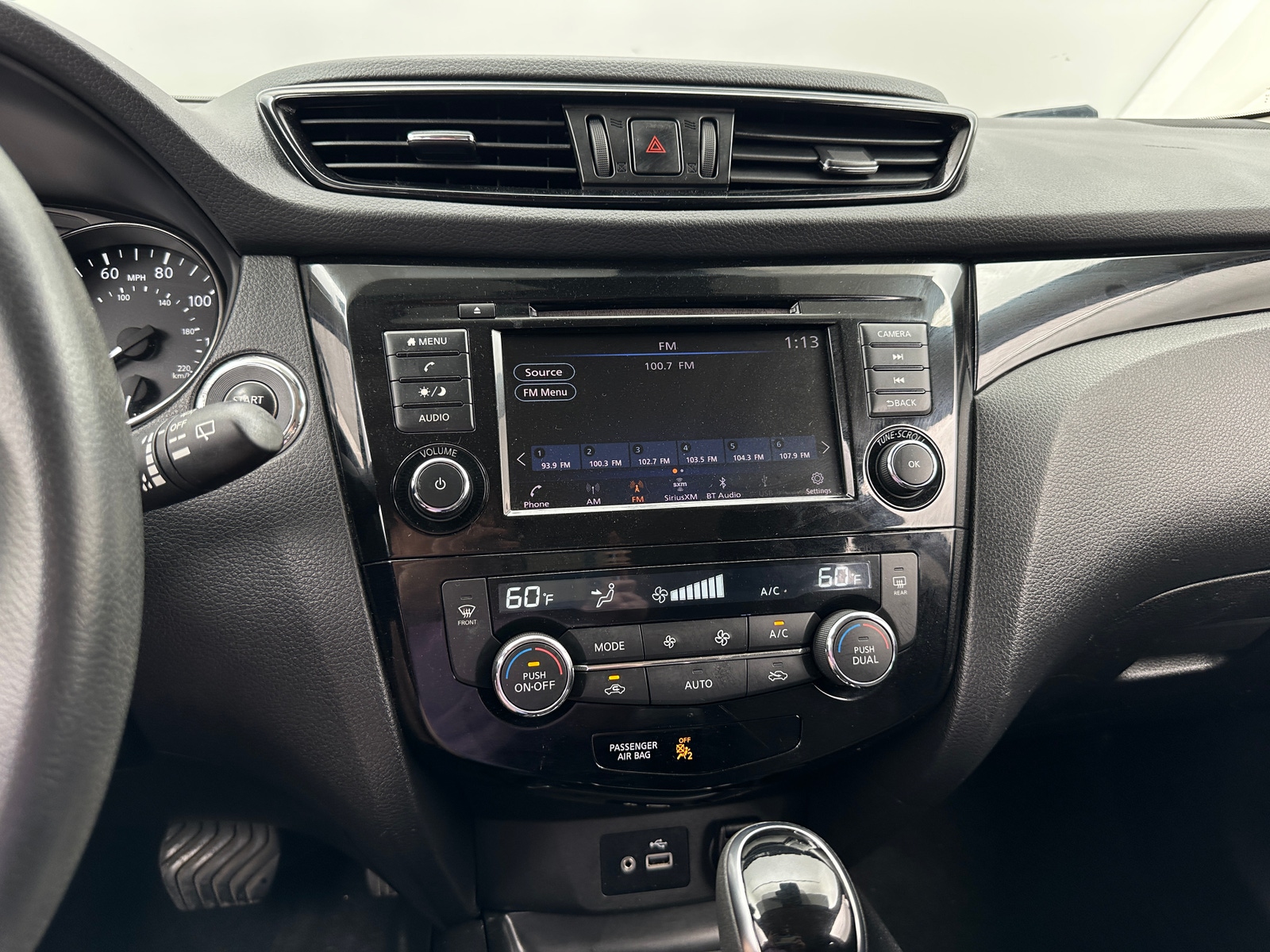 Thumbnail: 2019 Nissan Rogue Sport - 4