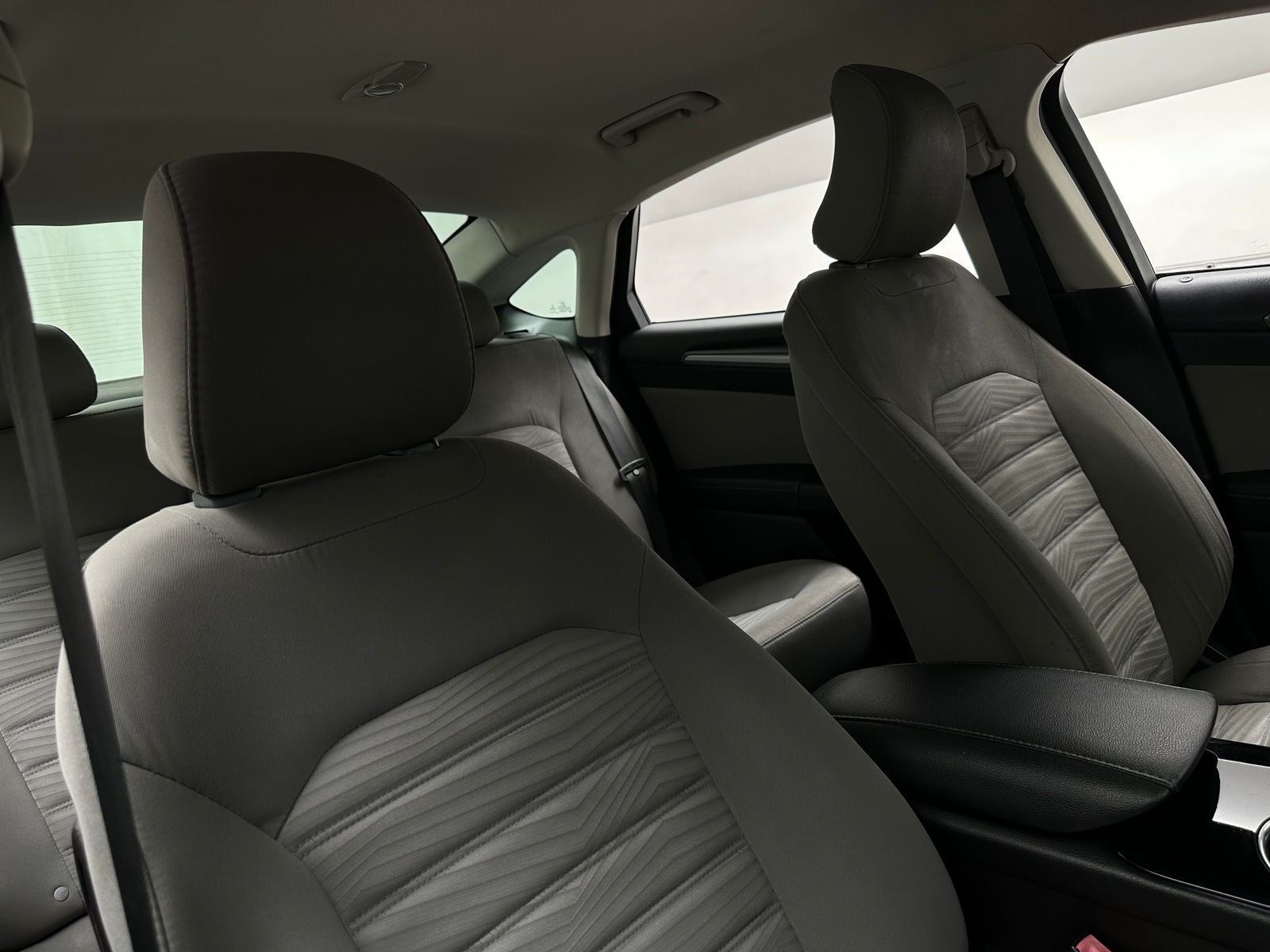 Thumbnail: 2016 Ford Fusion - 2