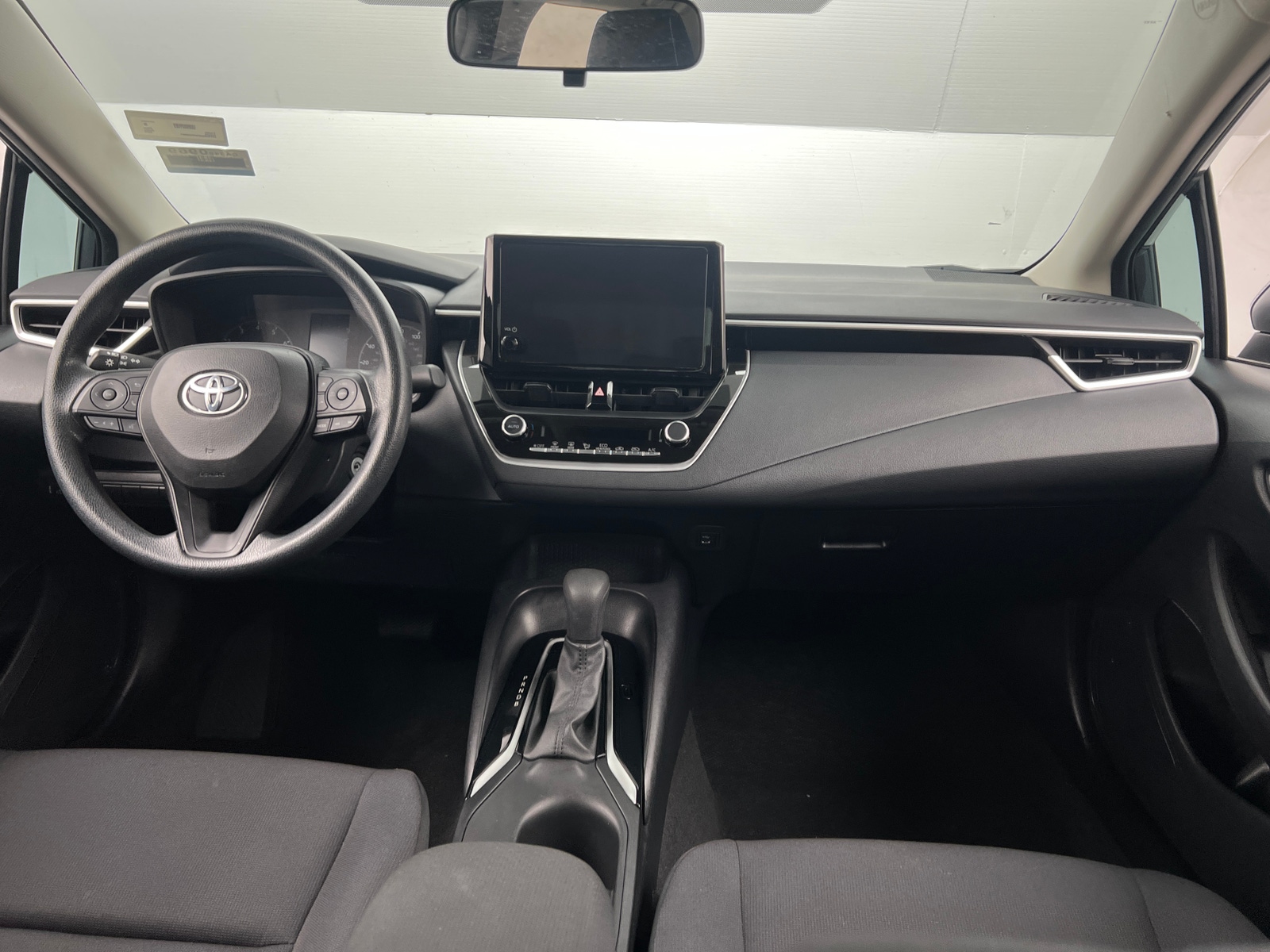 Thumbnail: 2023 Toyota Corolla - 3