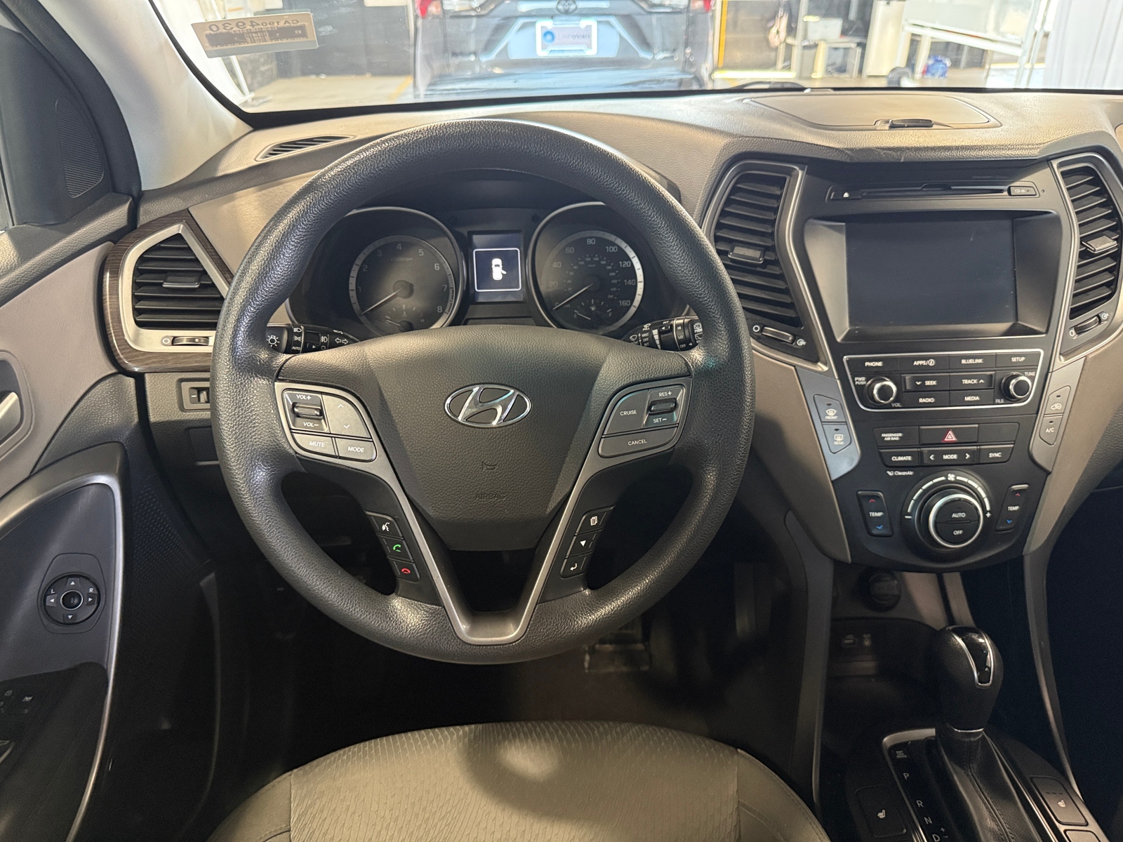 Thumbnail: 2018 Hyundai Santa Fe - 5