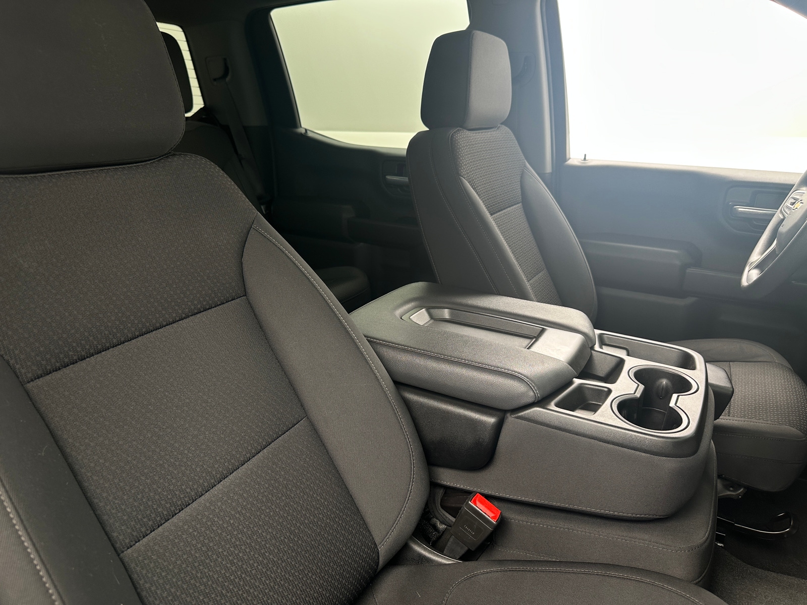 Thumbnail: 2021 Chevrolet Silverado 1500 - 2