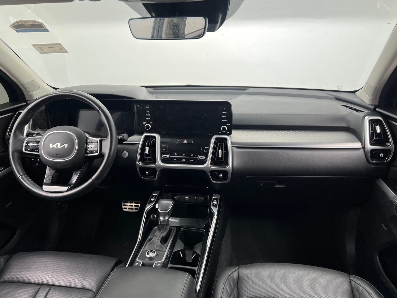 Thumbnail: 2022 Kia Sorento - 2