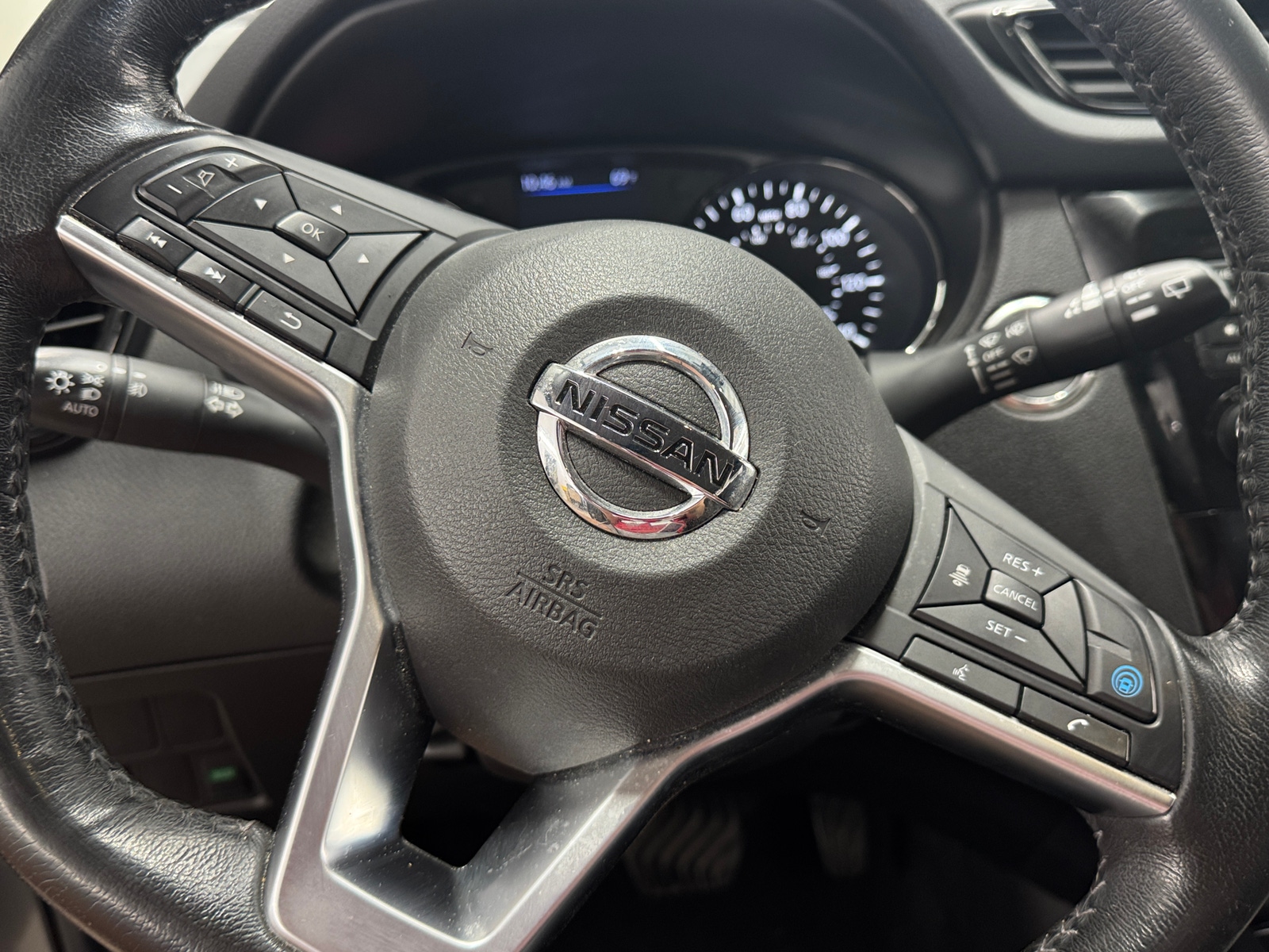 Thumbnail: 2019 Nissan Rogue Sport - 5