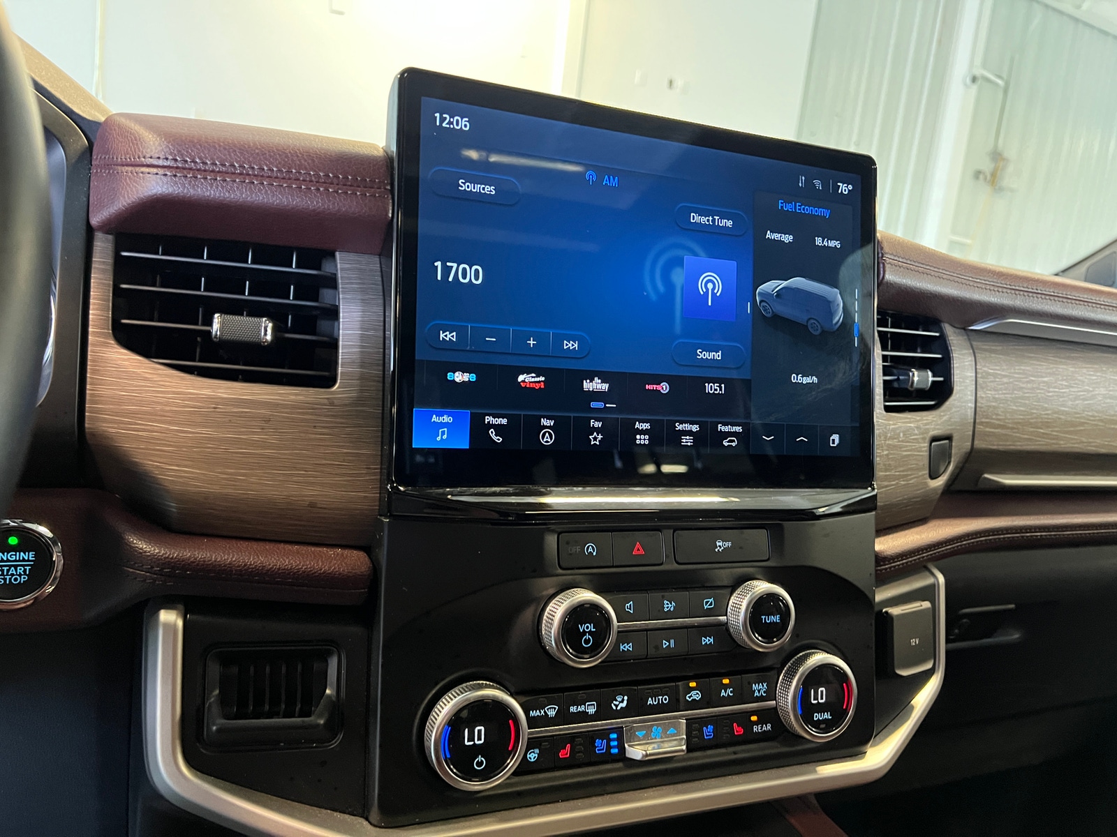 Thumbnail: 2024 Ford Expedition - 3