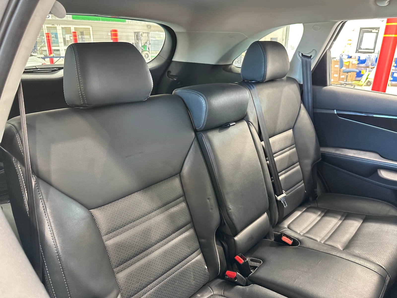 Thumbnail: 2016 Kia Sorento - 5