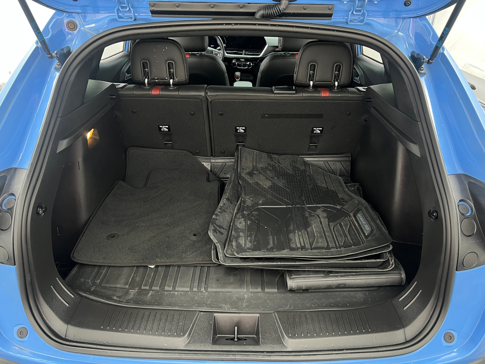 Thumbnail: 2024 Chevrolet Trax - 6