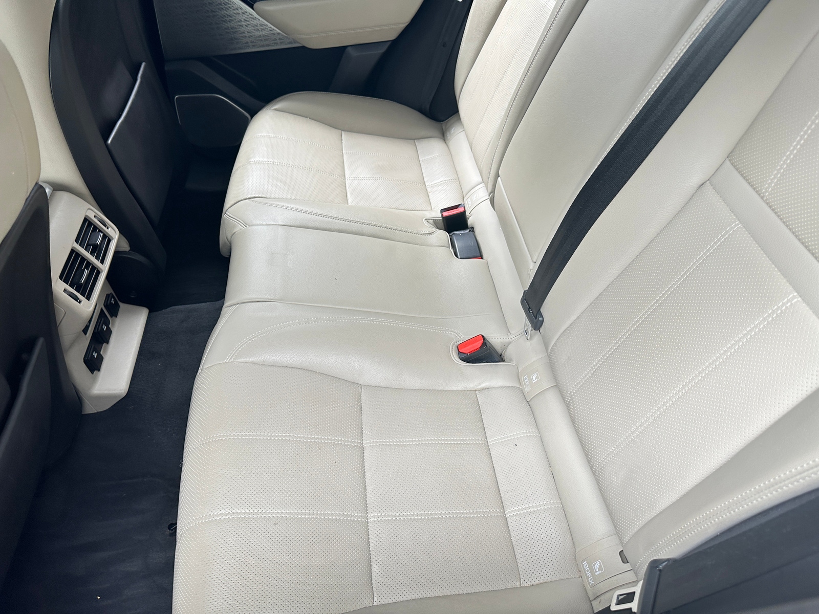 Thumbnail: 2018 Land Rover Range Rover Velar - 5