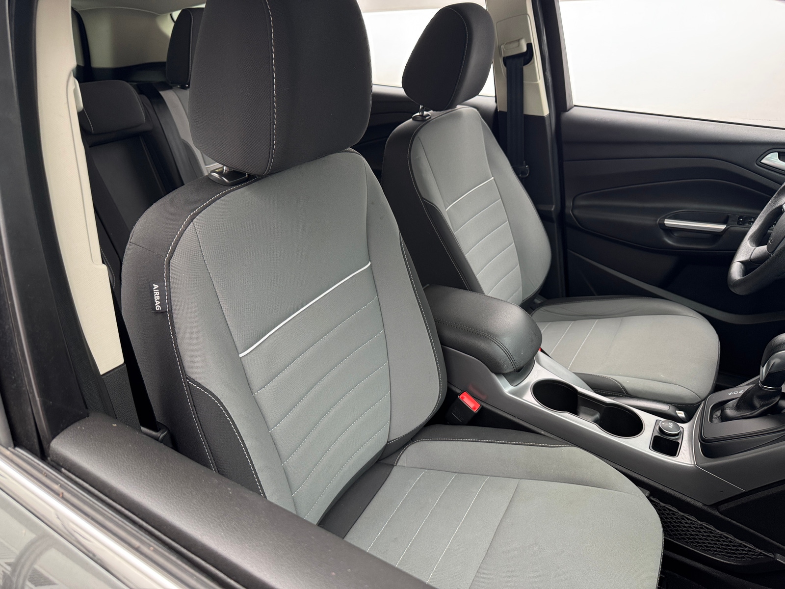 Thumbnail: 2015 Ford Escape - 2