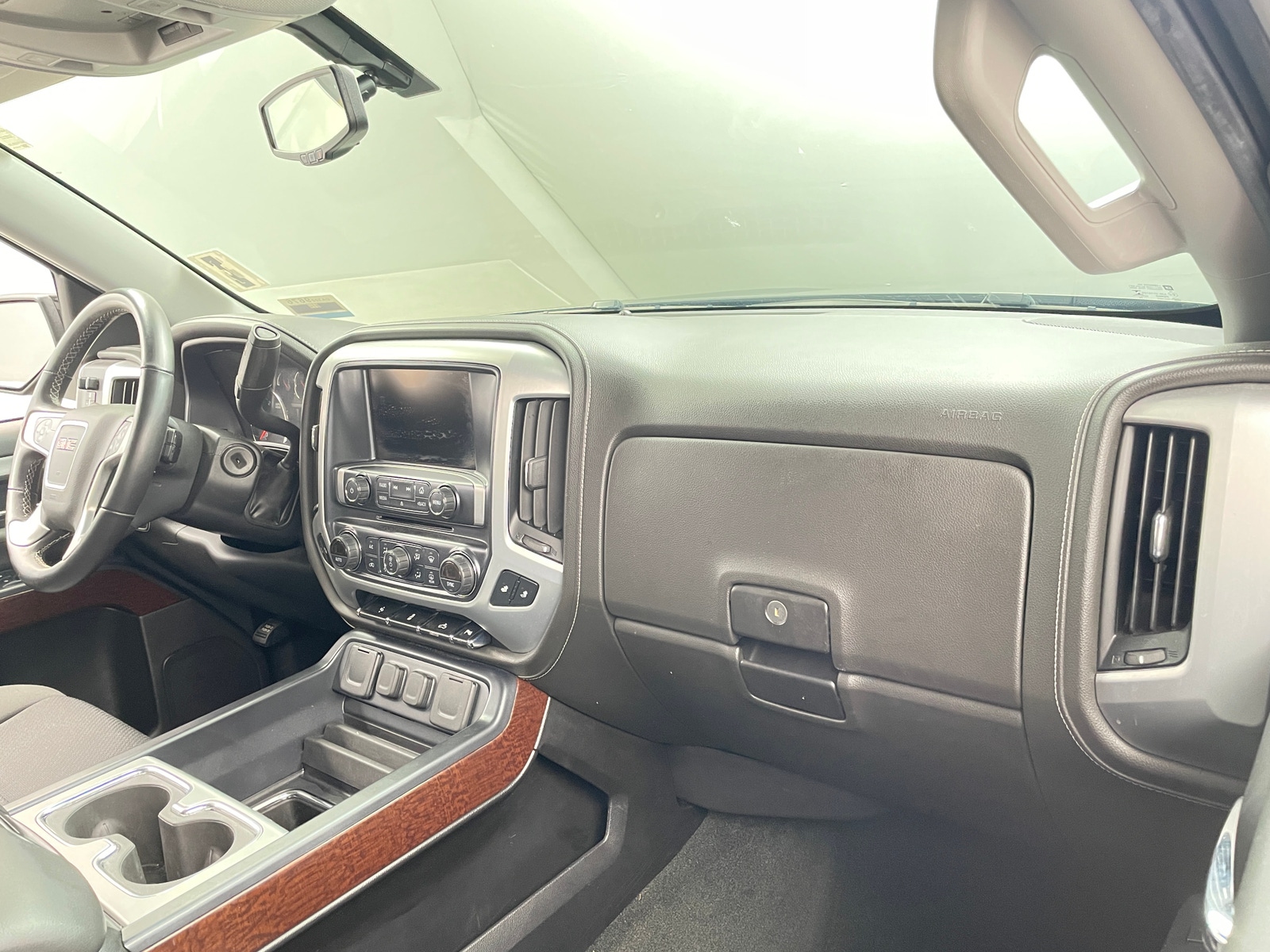 Thumbnail: 2018 GMC Sierra 1500 - 3