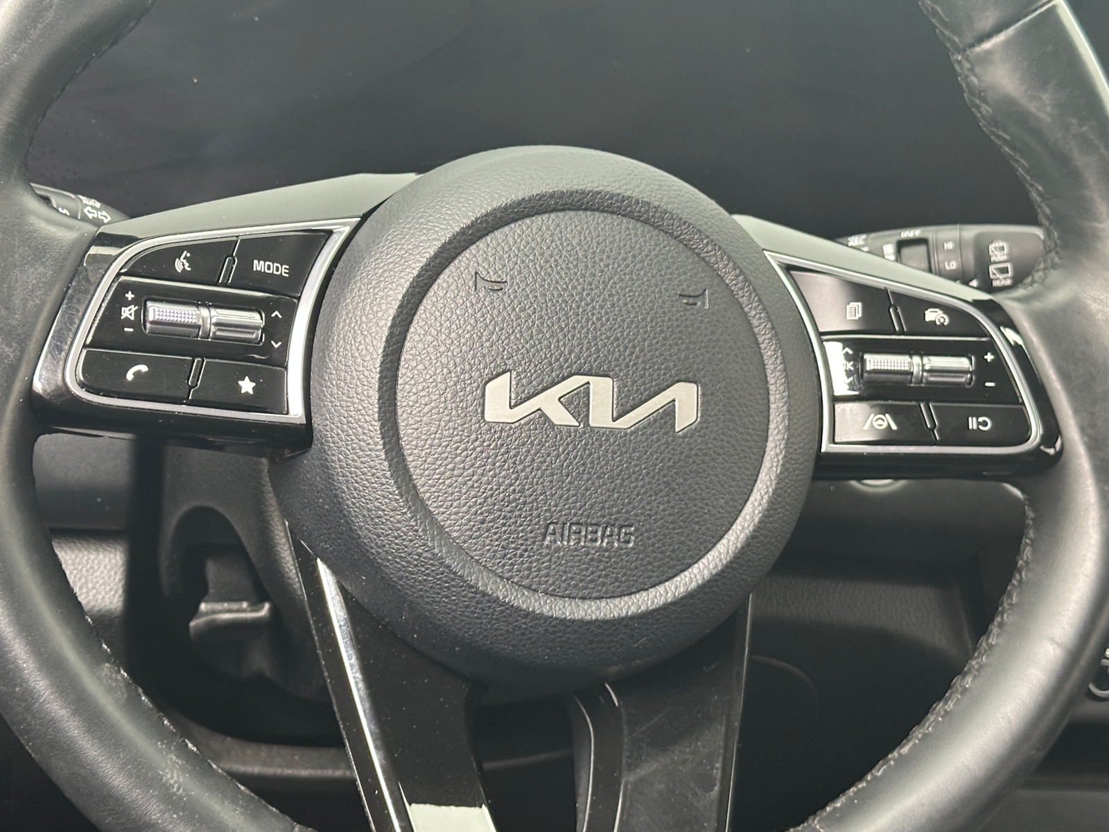 Thumbnail: 2024 Kia Seltos - 4