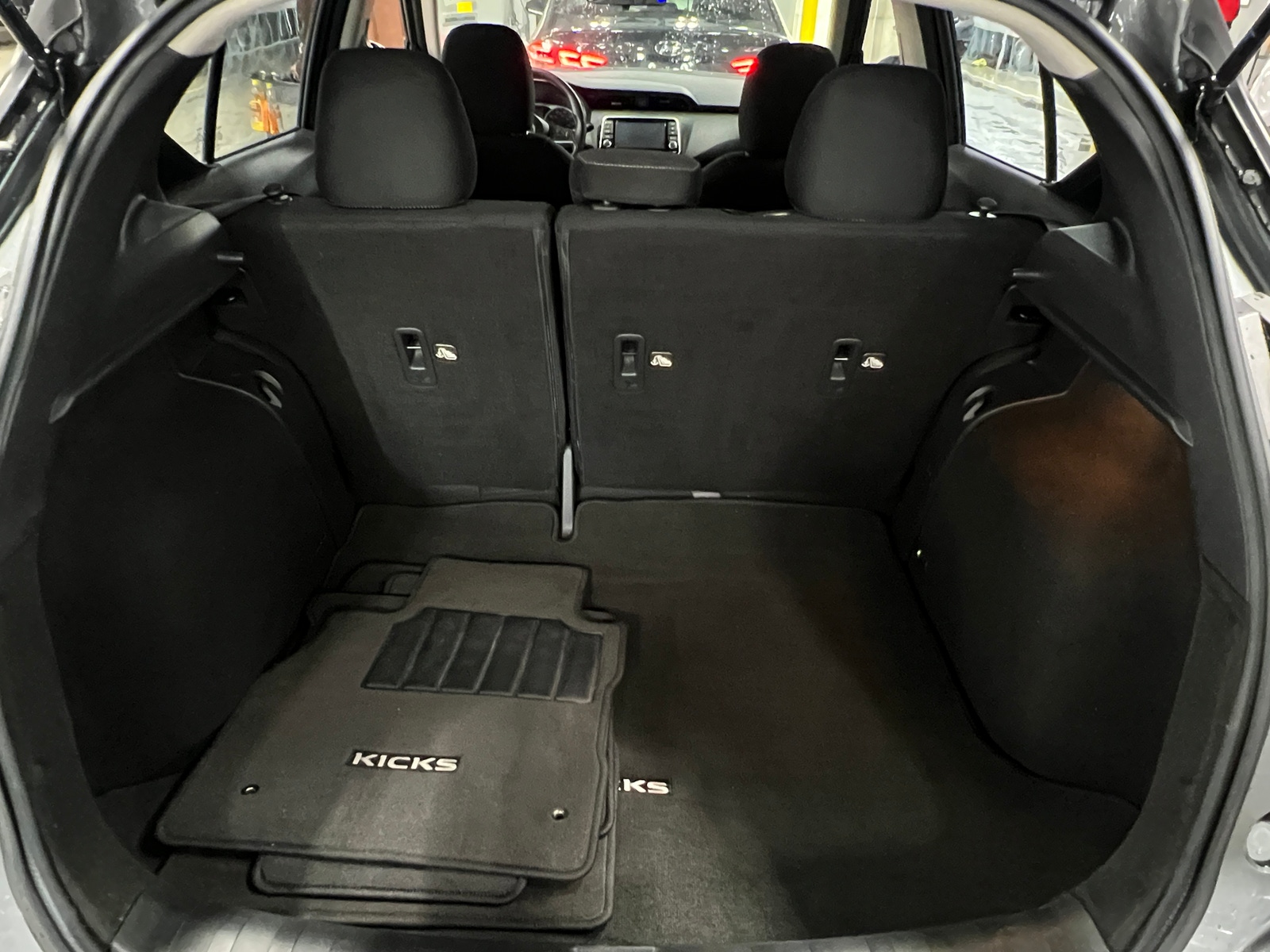 Thumbnail: 2021 Nissan Kicks - 7