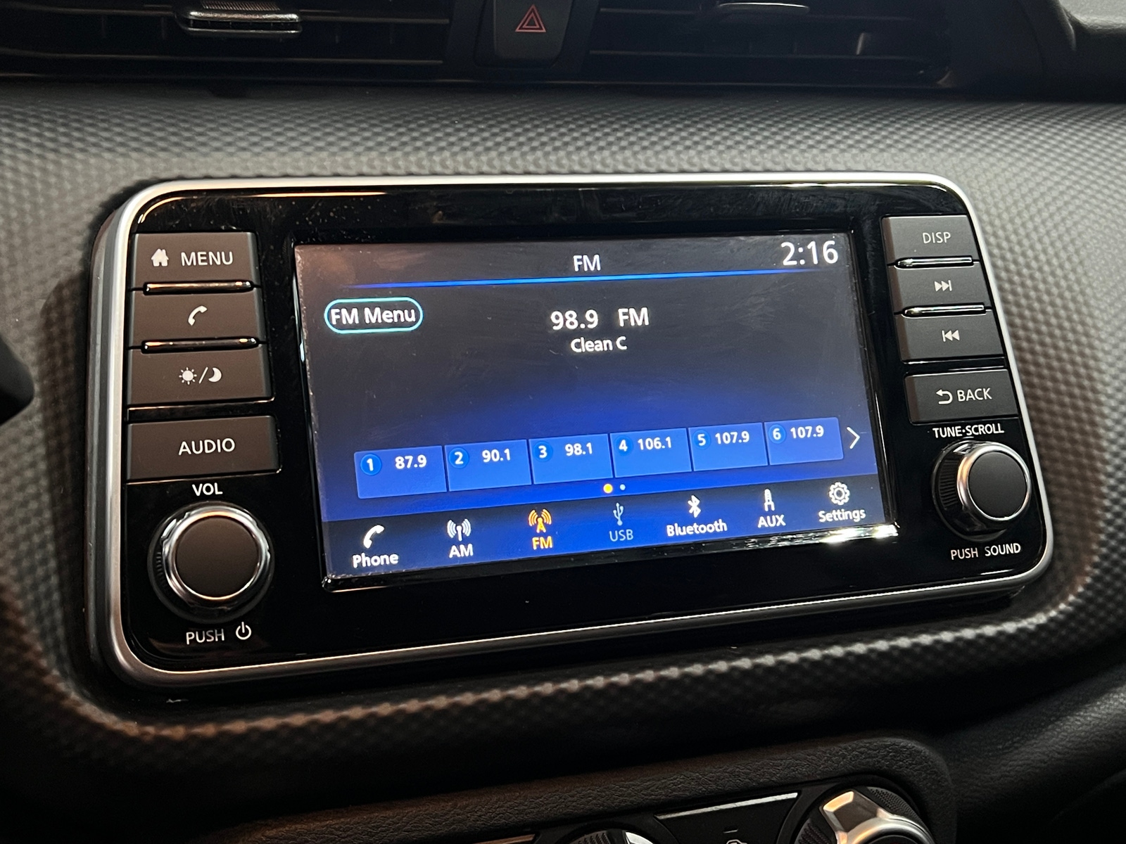 Thumbnail: 2021 Nissan Kicks - 4