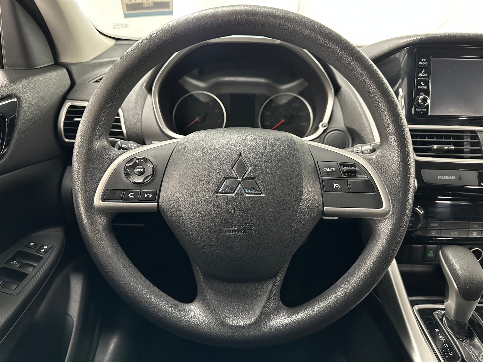 Thumbnail: 2020 Mitsubishi Eclipse Cross - 5