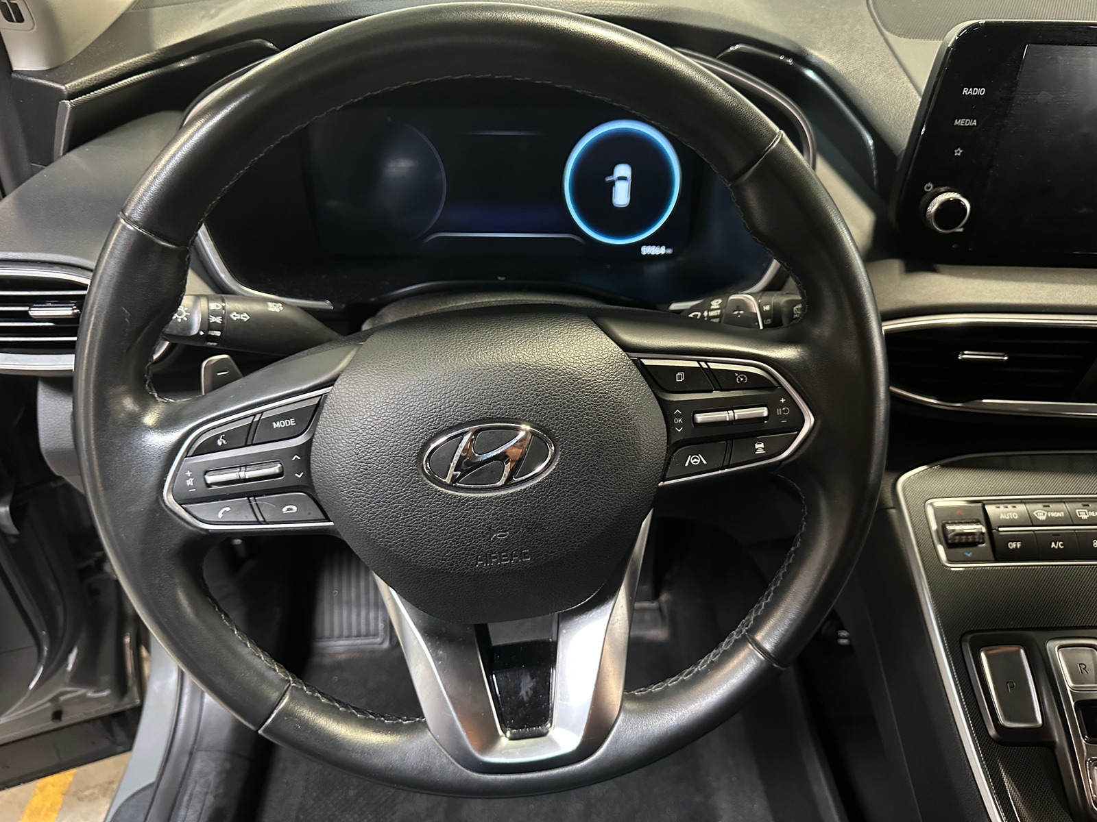 Thumbnail: 2022 Hyundai Santa Fe - 5