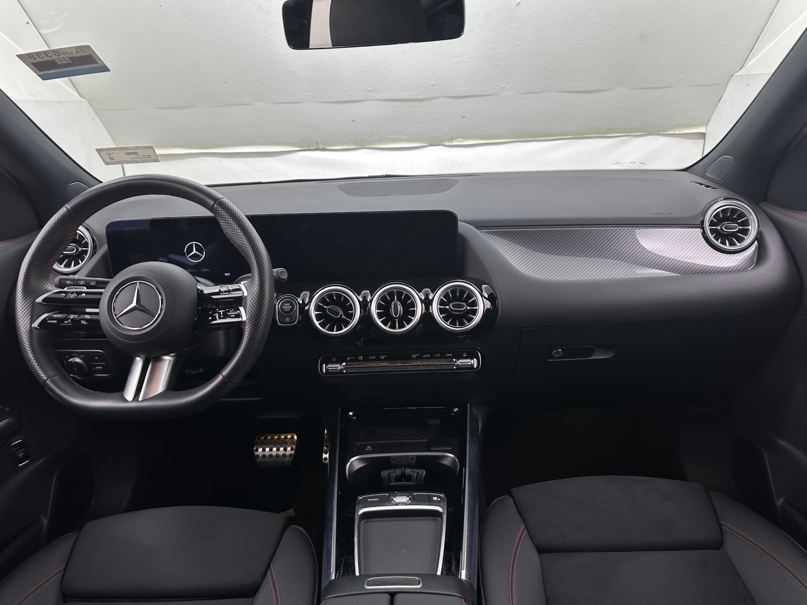 Thumbnail: 2025 Mercedes-Benz GLA - 2