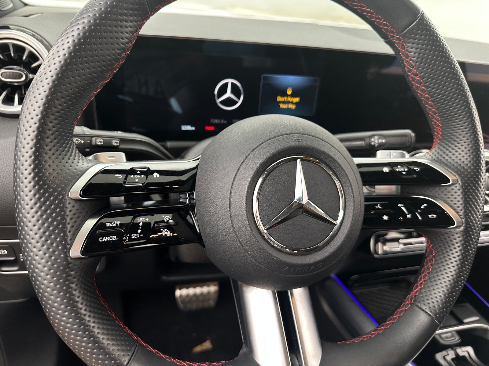 Thumbnail: 2025 Mercedes-Benz GLA - 4