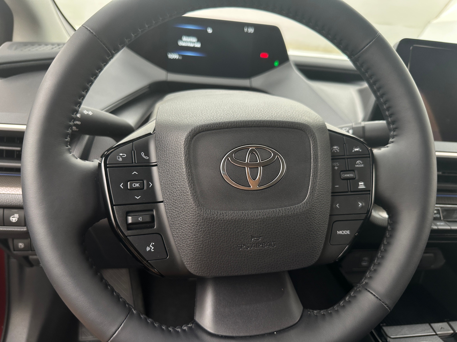 Thumbnail: 2024 Toyota Prius - 4