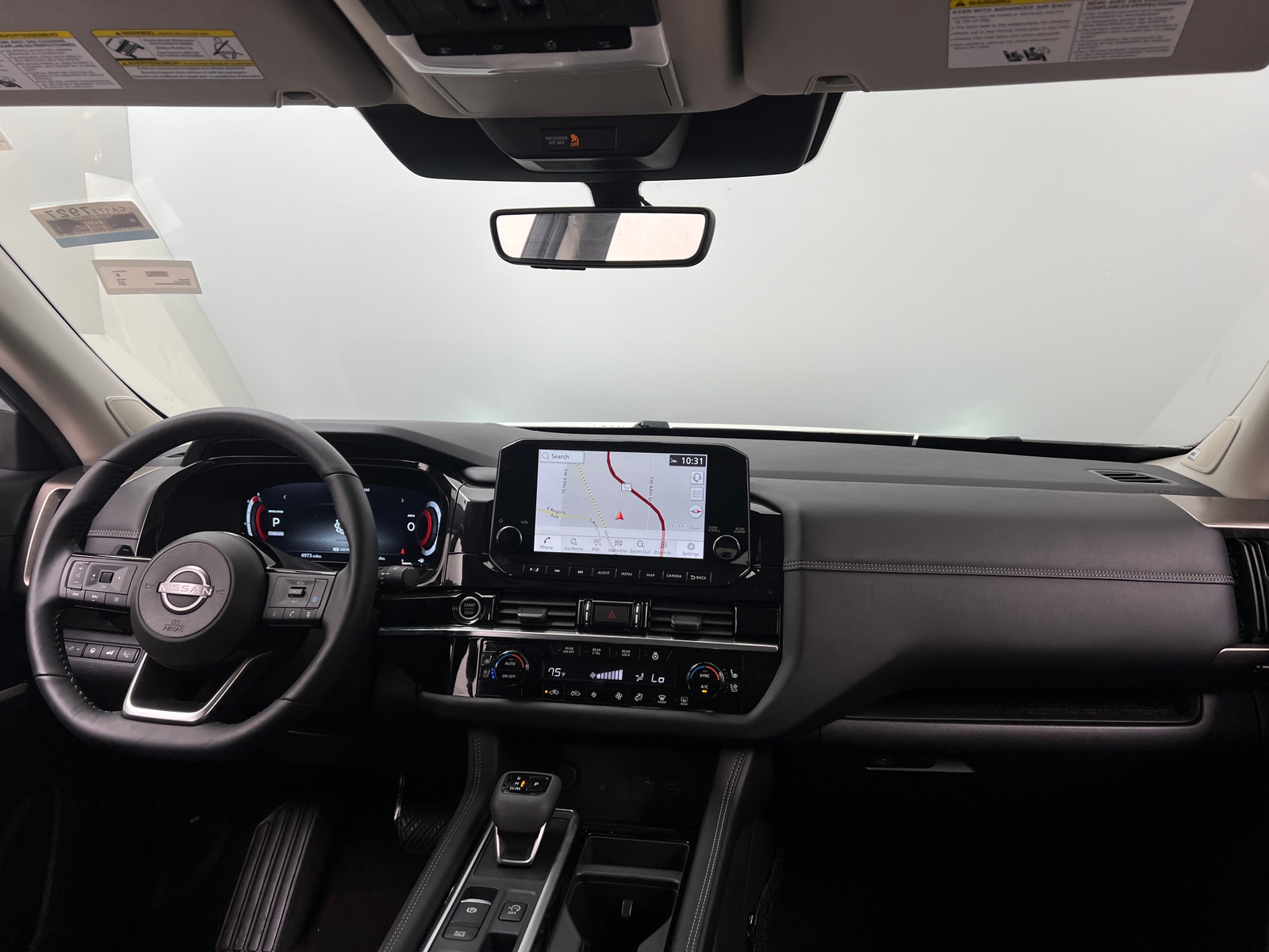 Thumbnail: 2024 Nissan Pathfinder - 2