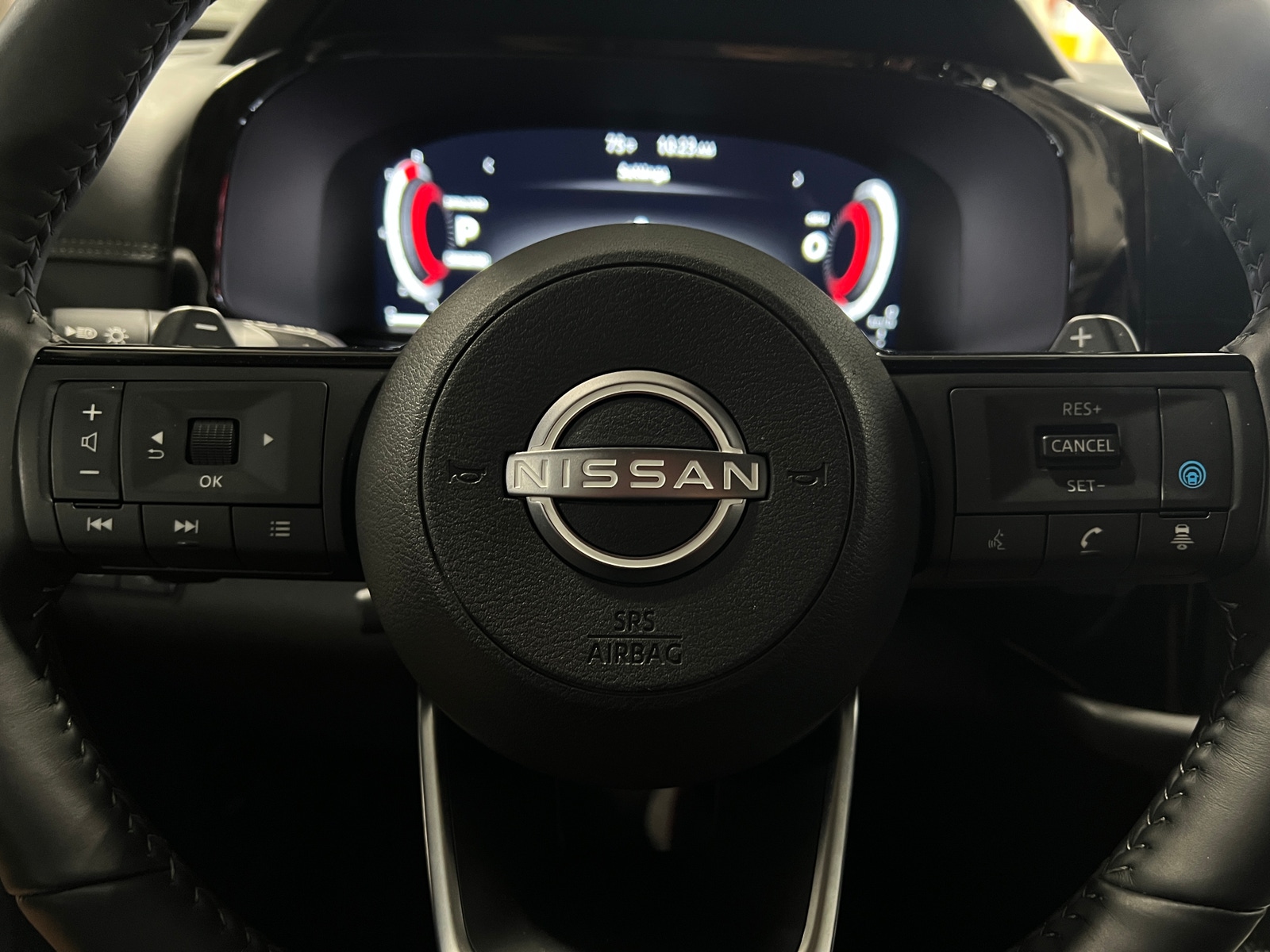 Thumbnail: 2024 Nissan Pathfinder - 4