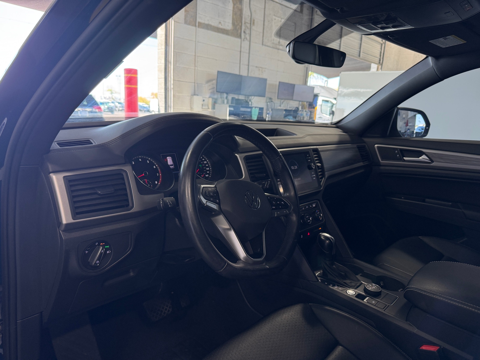 Thumbnail: 2020 Volkswagen Atlas - 2