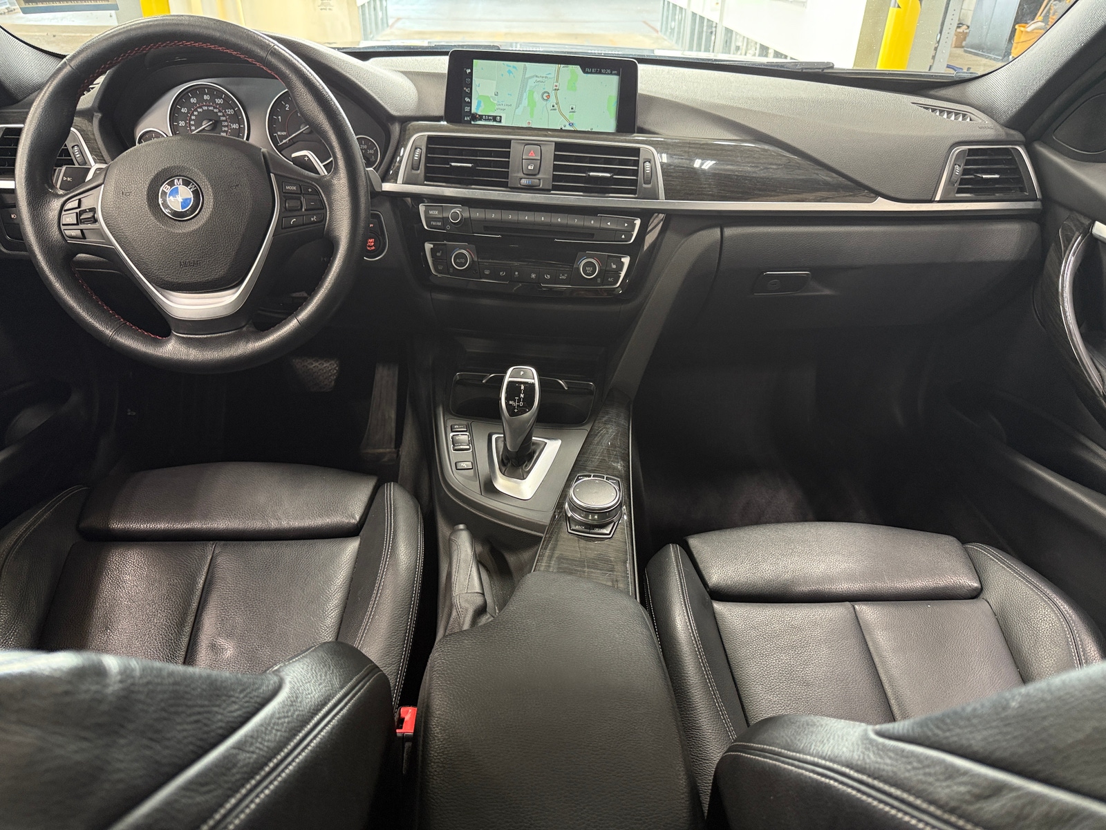Thumbnail: 2017 BMW 3 Series - 2