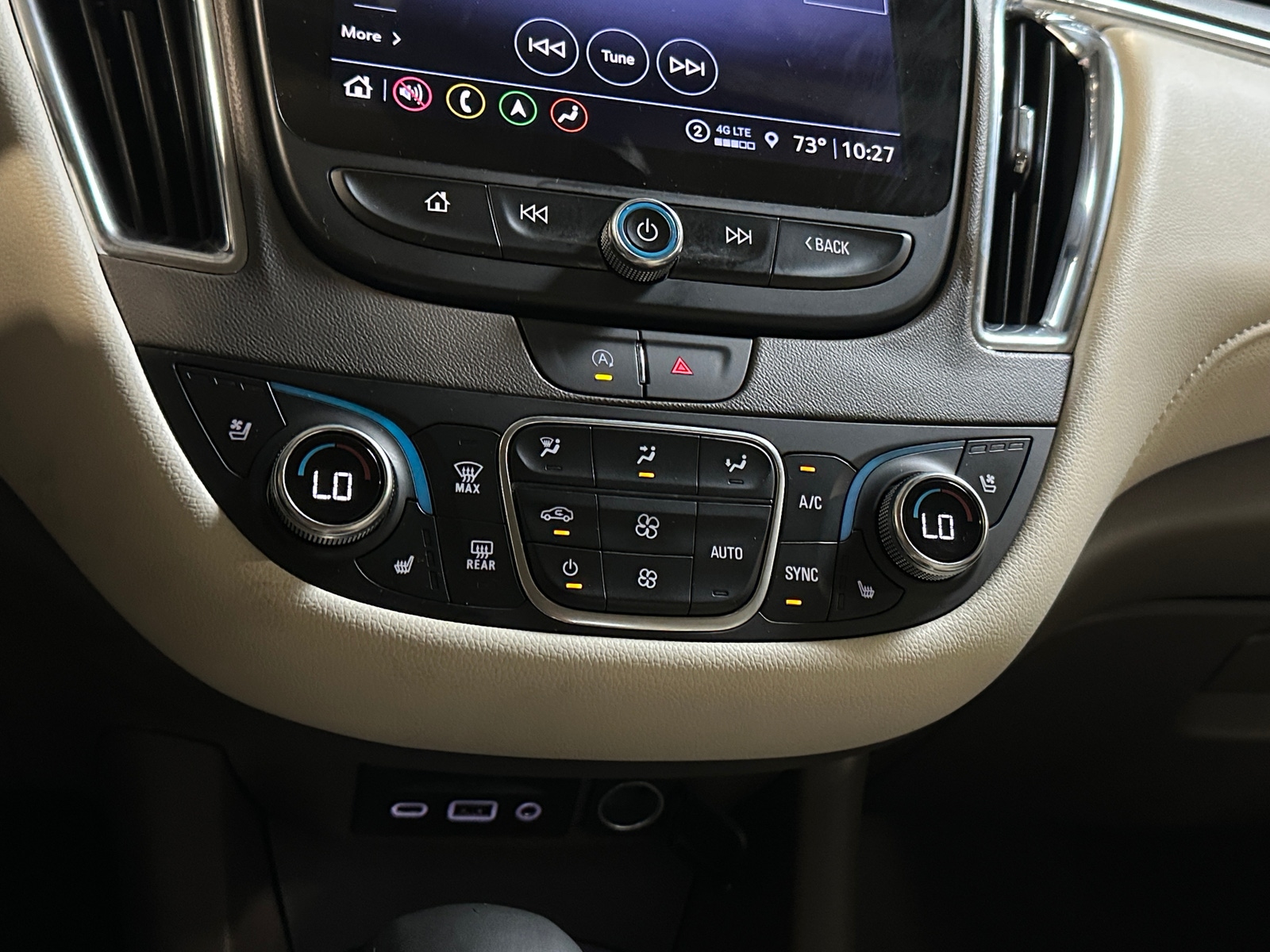 Thumbnail: 2024 Chevrolet Malibu - 3