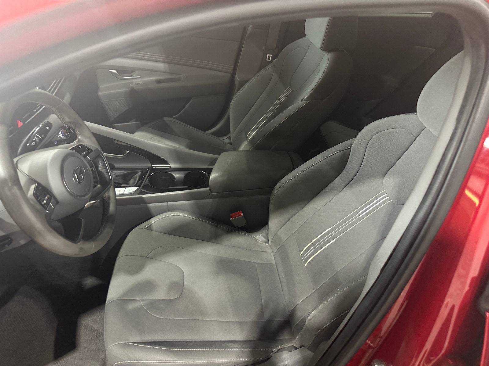 Thumbnail: 2022 Hyundai Elantra - 2