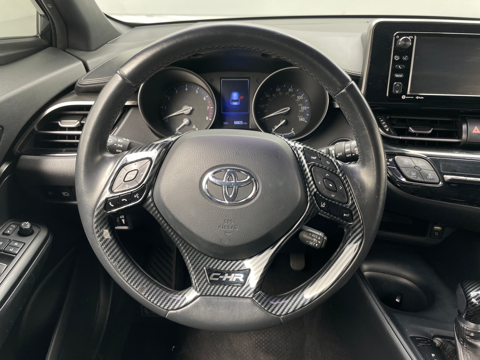 Thumbnail: 2018 Toyota C-HR - 5